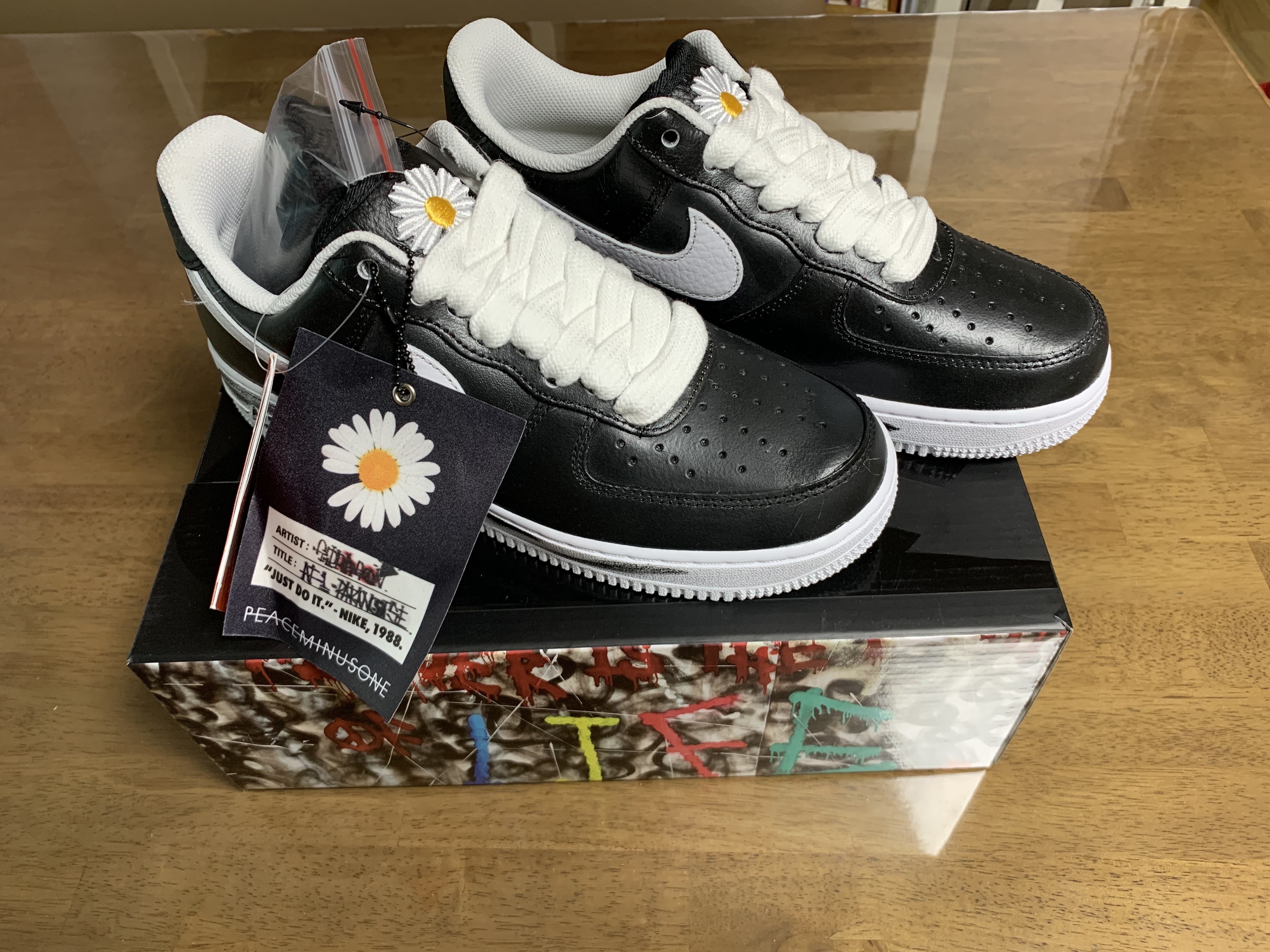 Nike x Peaceminusone Air Force 1 Low Para-Noise 착용 스타일