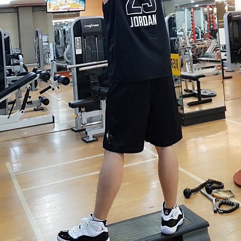 Jordan 11 Retro Concord 2018 착용 스타일