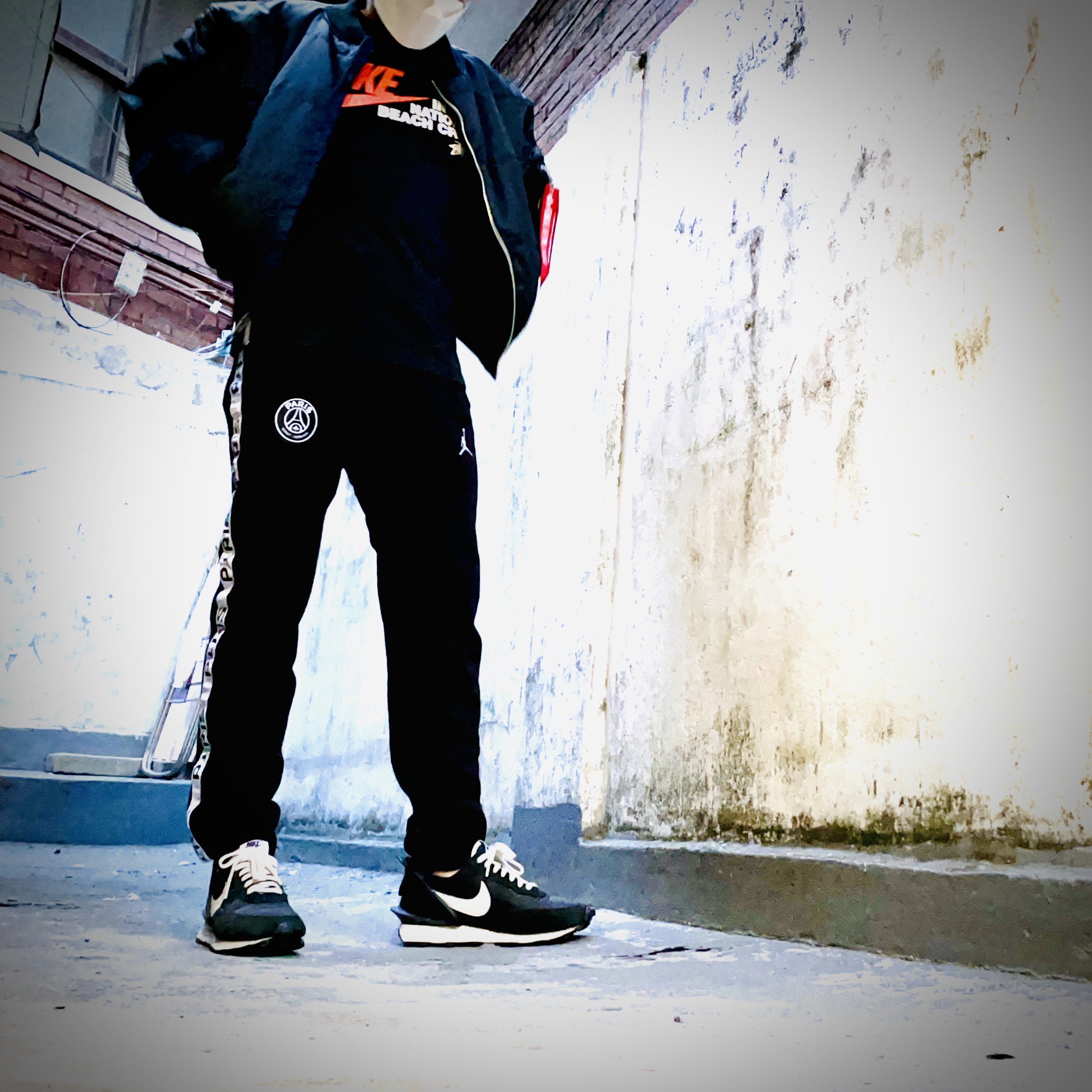 Nike x Undercover Daybreak Black, Nike x Stussy International Beach Crew T-Shirt Black - Asia 착용 스타일