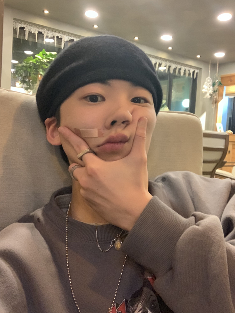 KREAM 프로필 이미지