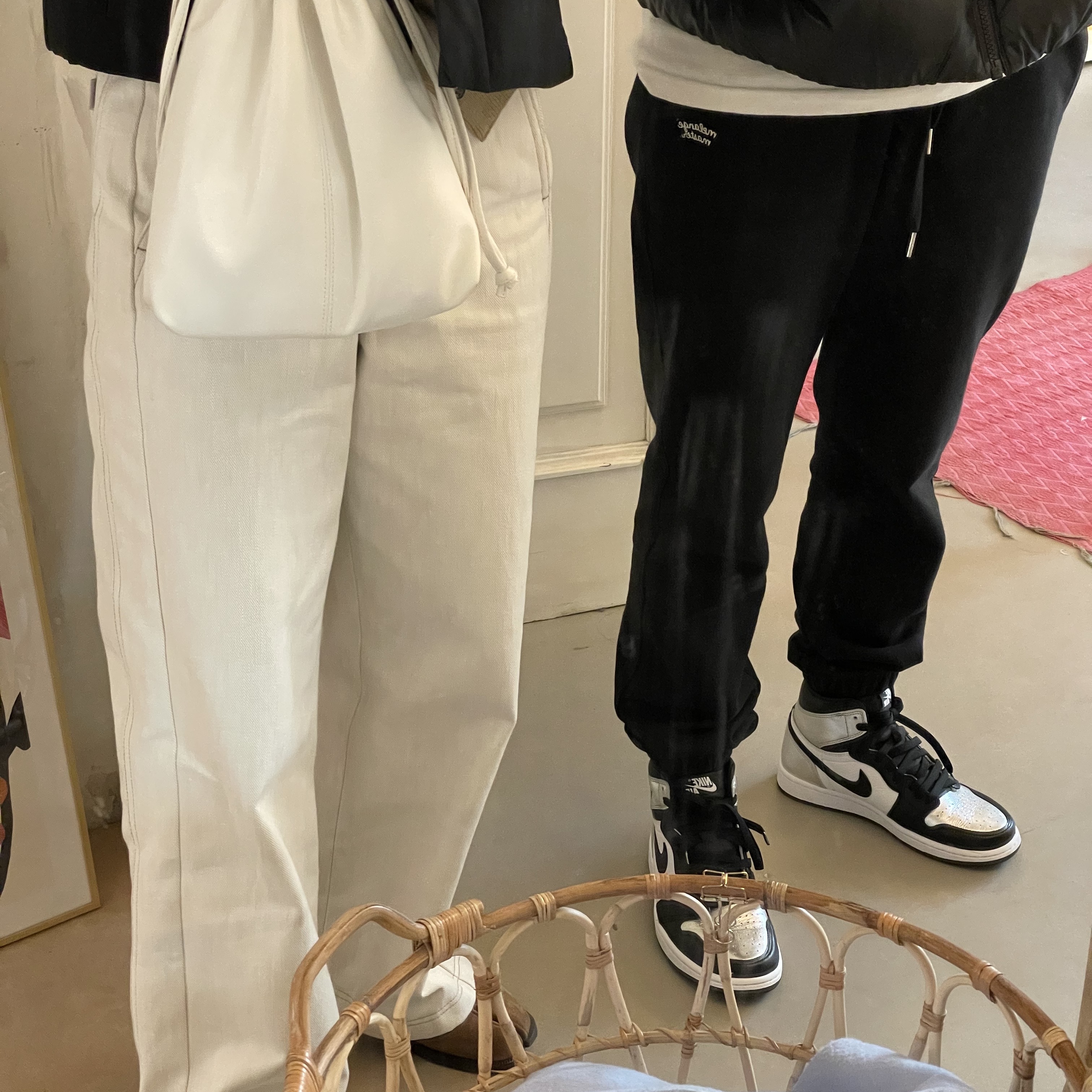 (W) Jordan 1 Retro High OG Silver Toe 착용 스타일 - 1