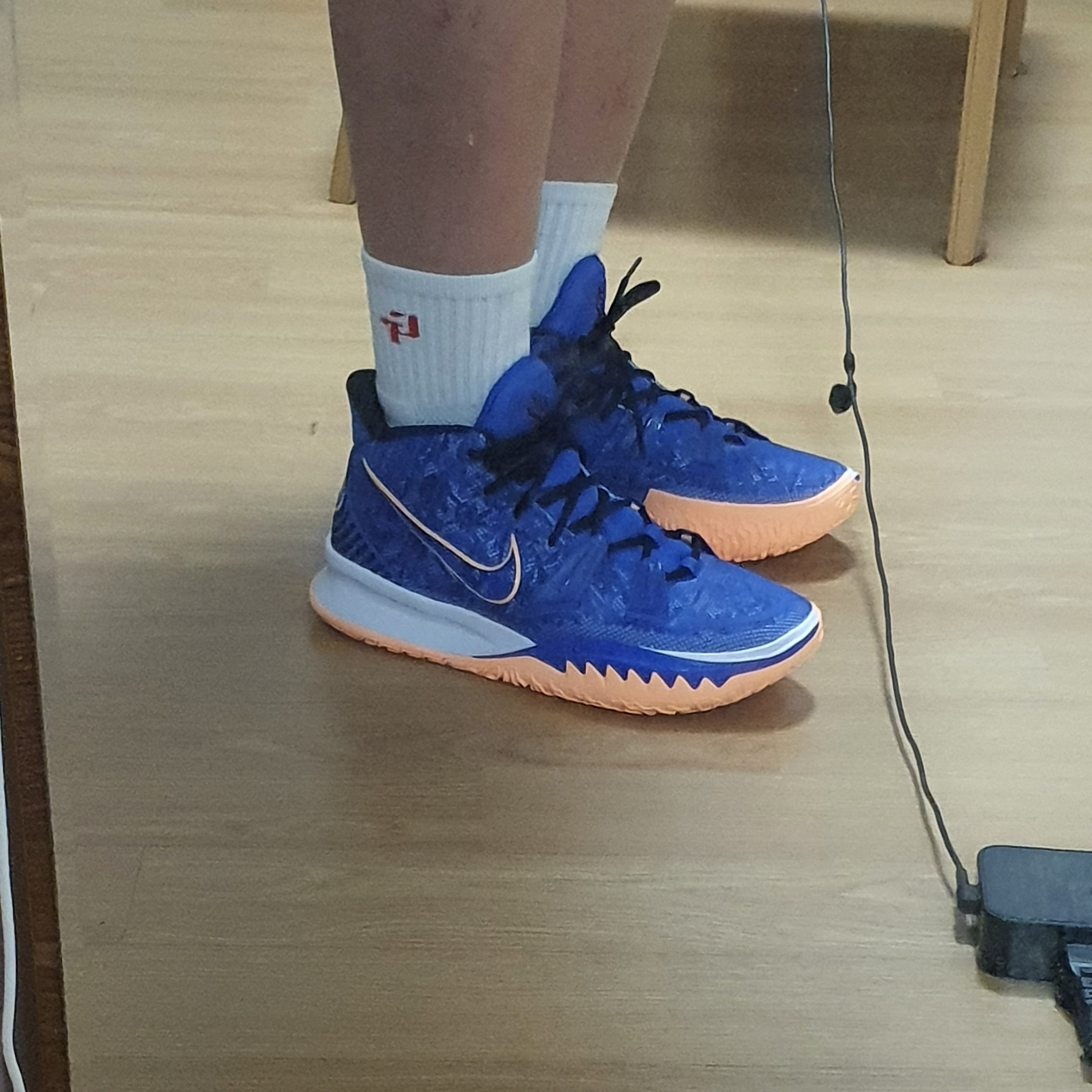 Nike Kyrie 7 EP Expressions 착용 스타일 - 1
