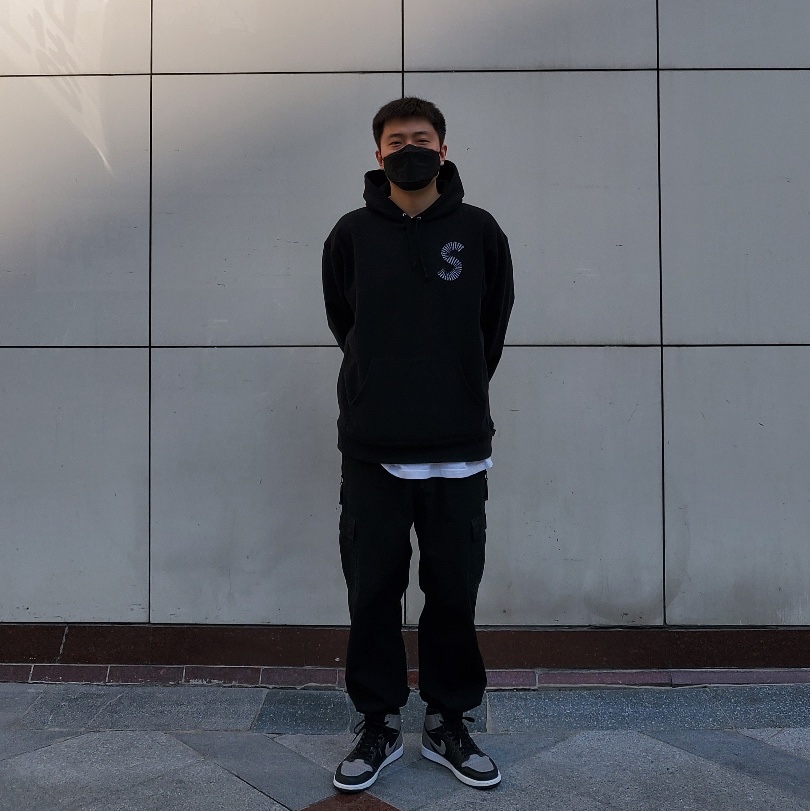 Jordan 1 Retro High OG Shadow 2018, Supreme S Logo Hooded Sweatshirt Black - 20FW 착용 스타일