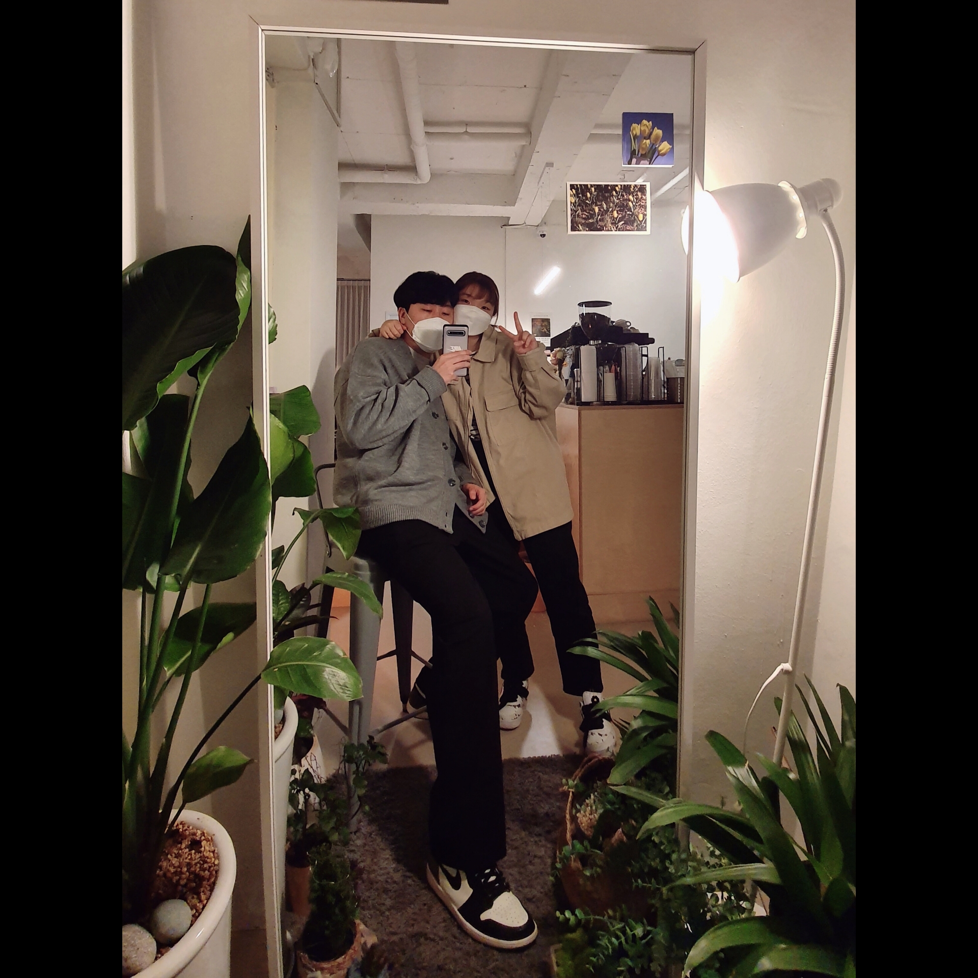 Jordan 1 Retro High OG Black Mocha 착용 스타일