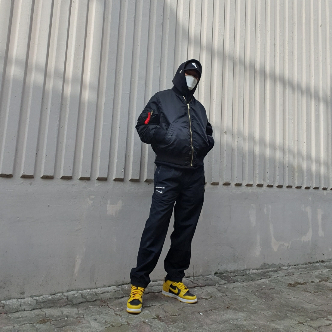 Supreme Globe MA-1 Black - 20FW, Supreme x Nike Jewel Reversible Ripstop Pants Black - 20FW 착용 스타일