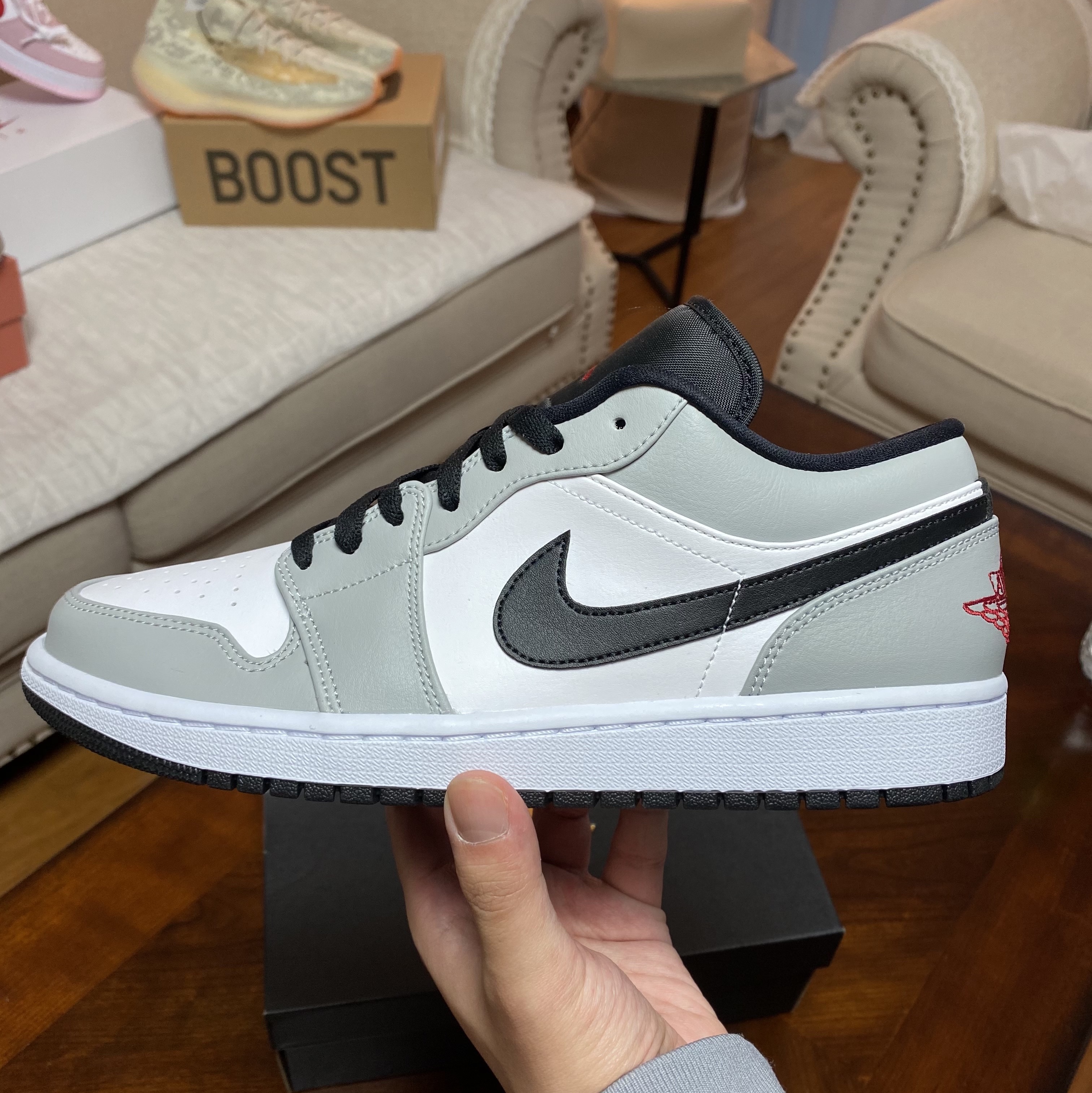 Jordan 1 Low Light Smoke Grey 착용 스타일 - 2