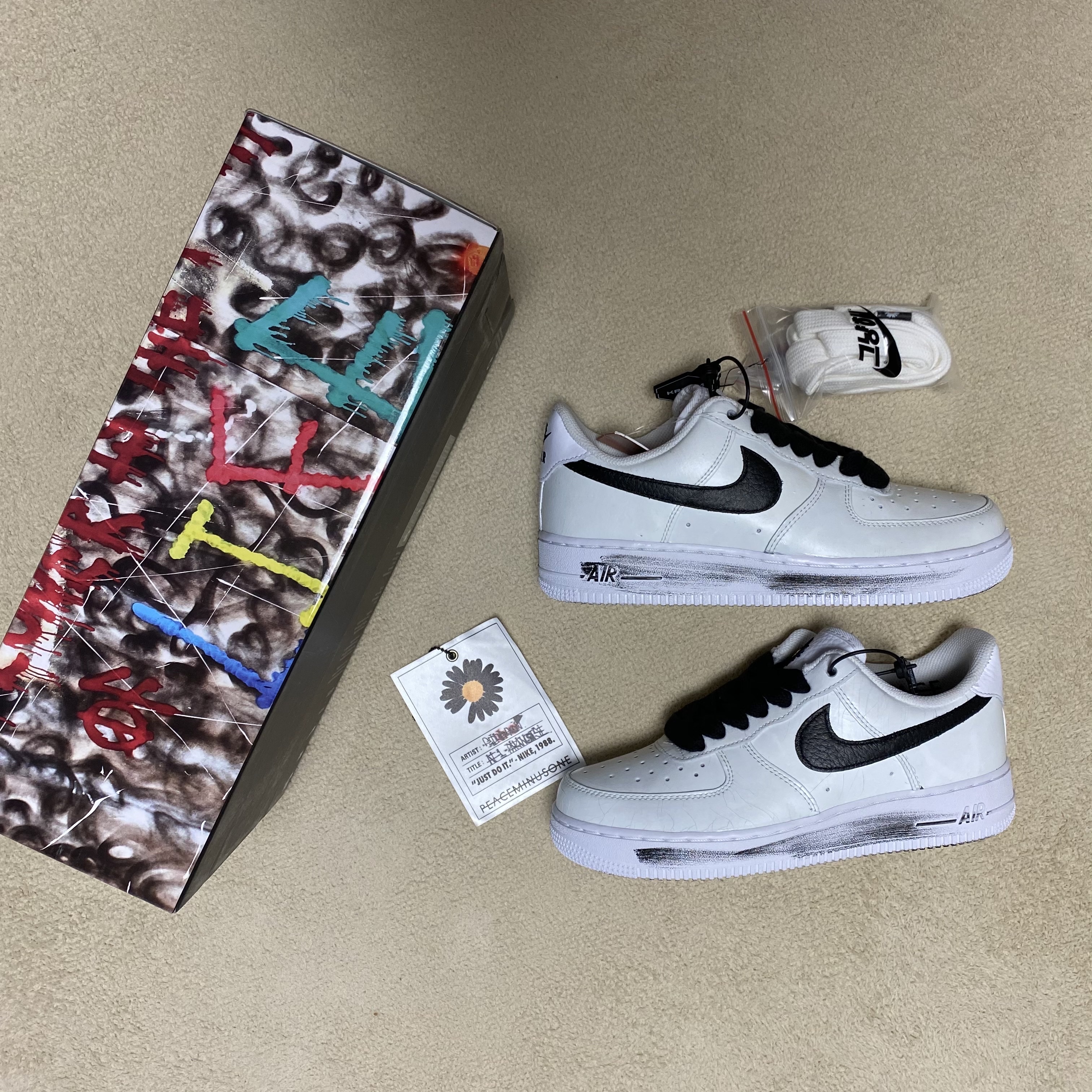 Nike x Peaceminusone Air Force 1 Low Para-Noise 2.0 착용 스타일 - 2
