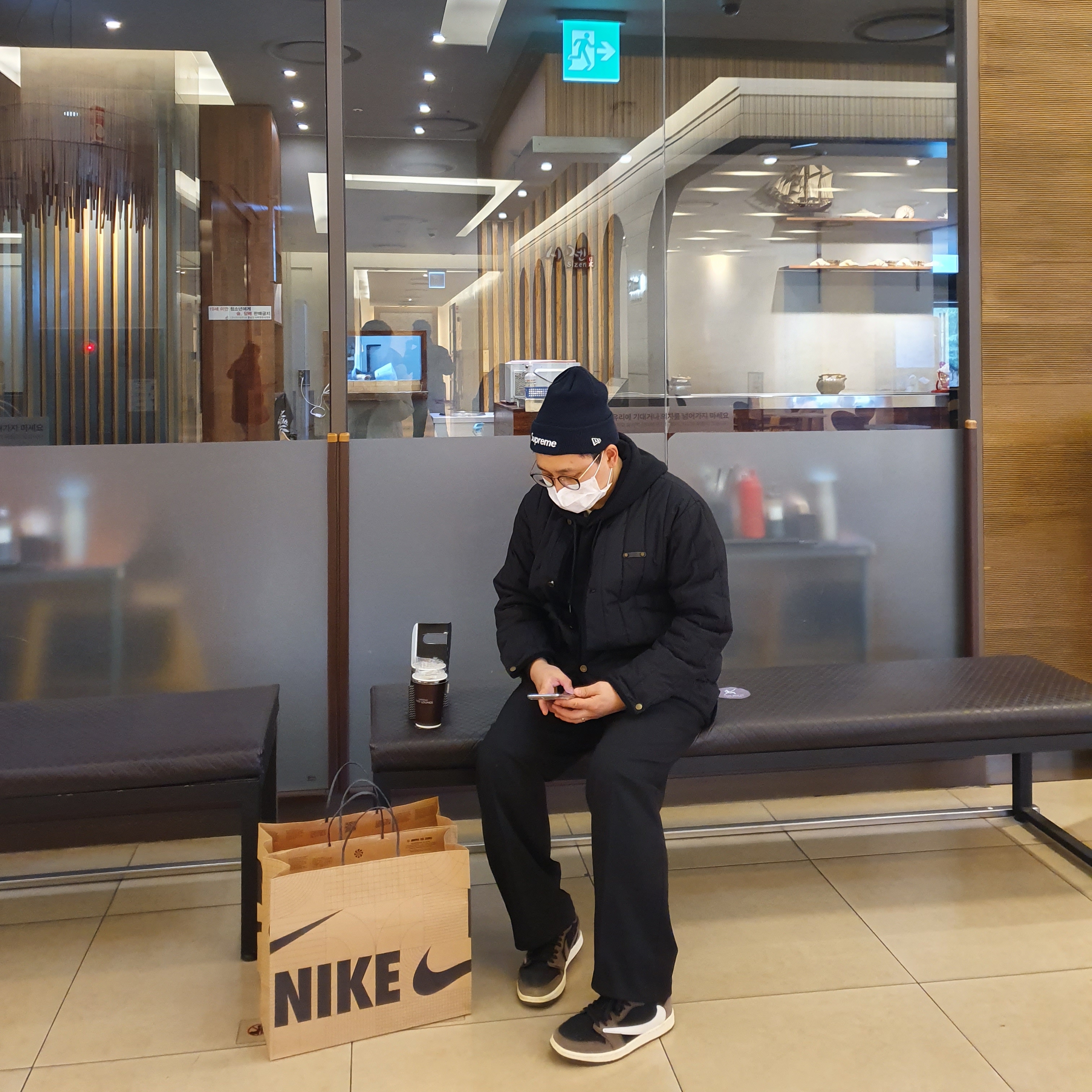 Jordan 1 x Travis Scott Retro Low OG SP Mocha 착용 스타일