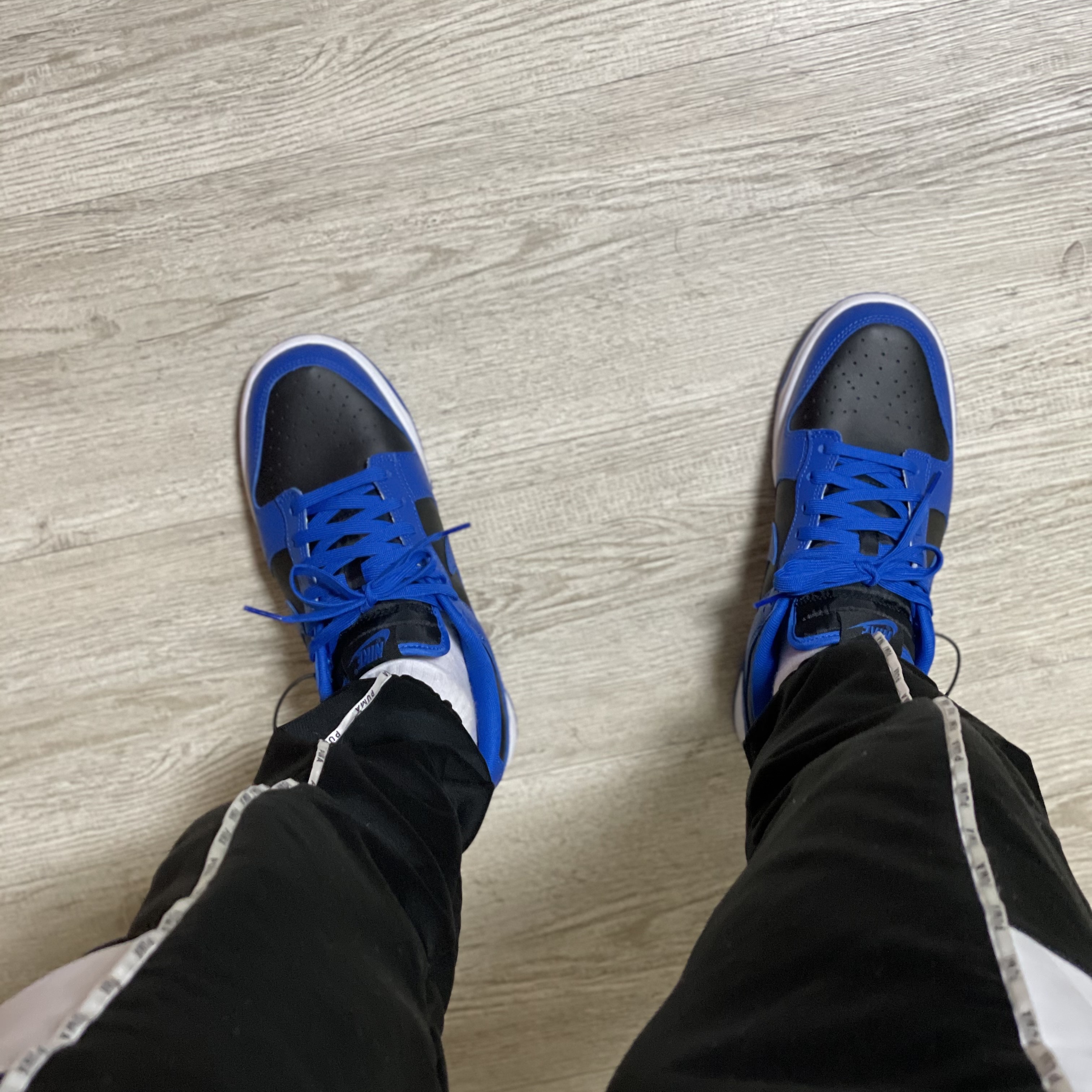 Nike Dunk Low Retro Hyper Cobalt 착용 스타일