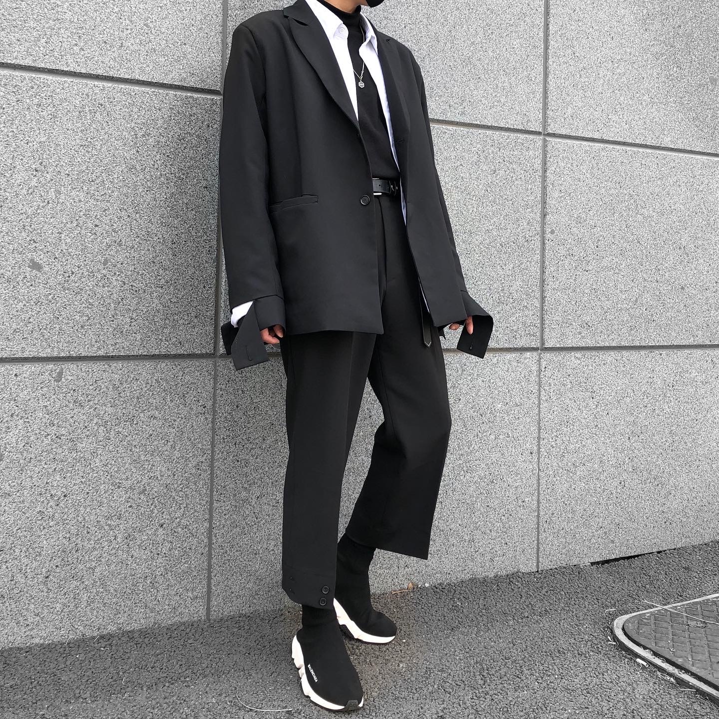 Balenciaga Speed Trainer Black White 2019 착용 스타일 - 2
