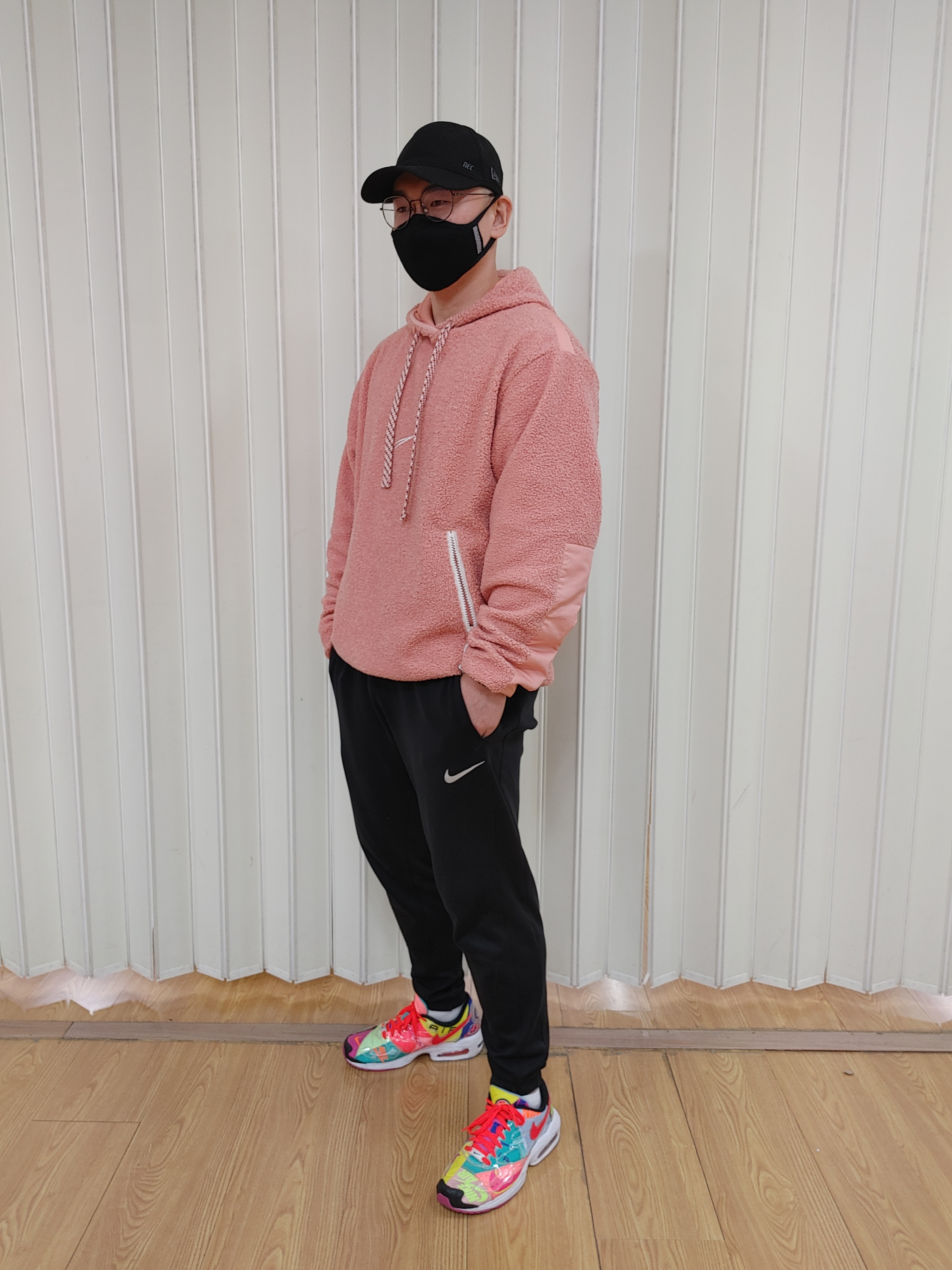 Nike x Atmos Air Max 2 Light 착용 스타일
