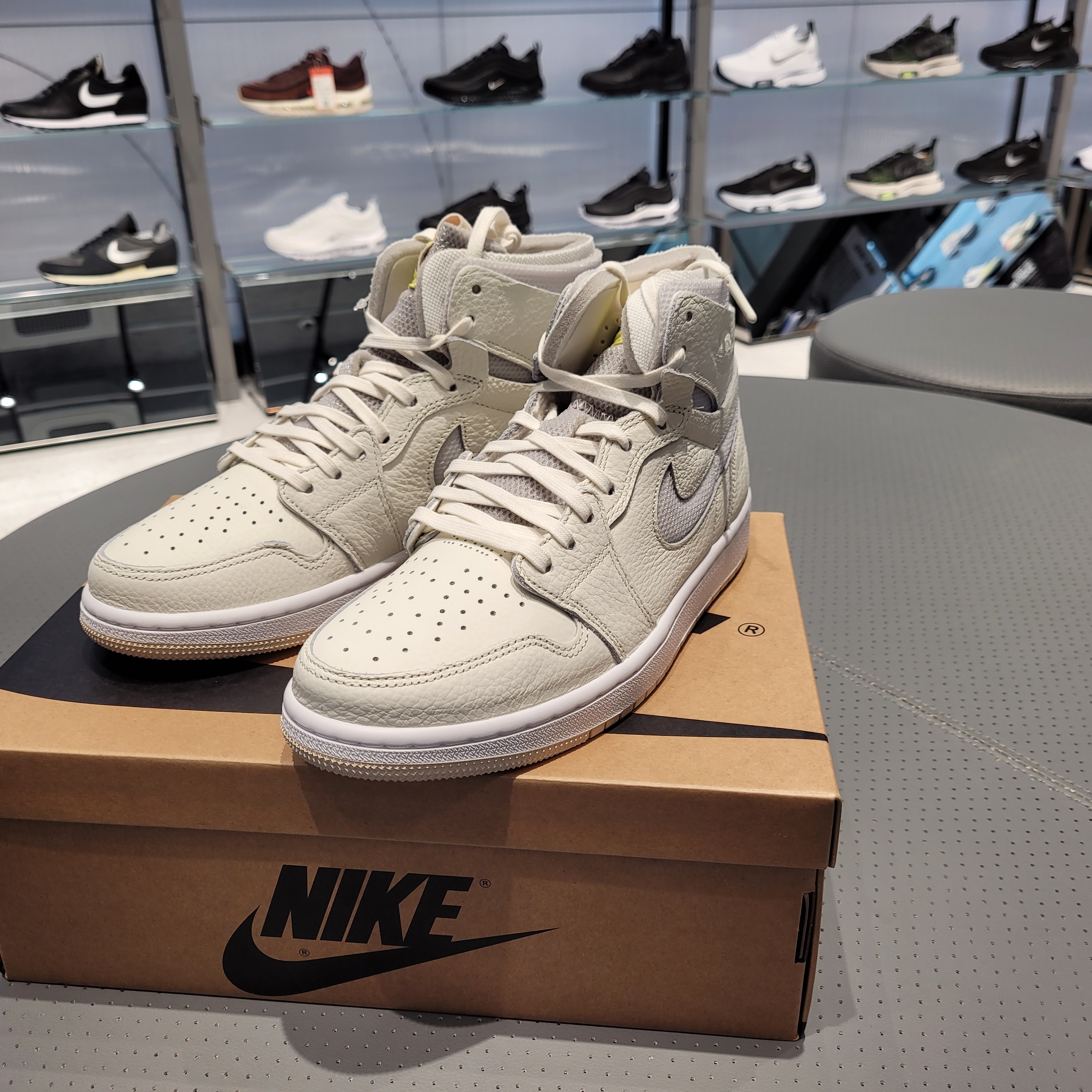 (W) Jordan 1 Zoom Air CMFT Sail 착용 스타일