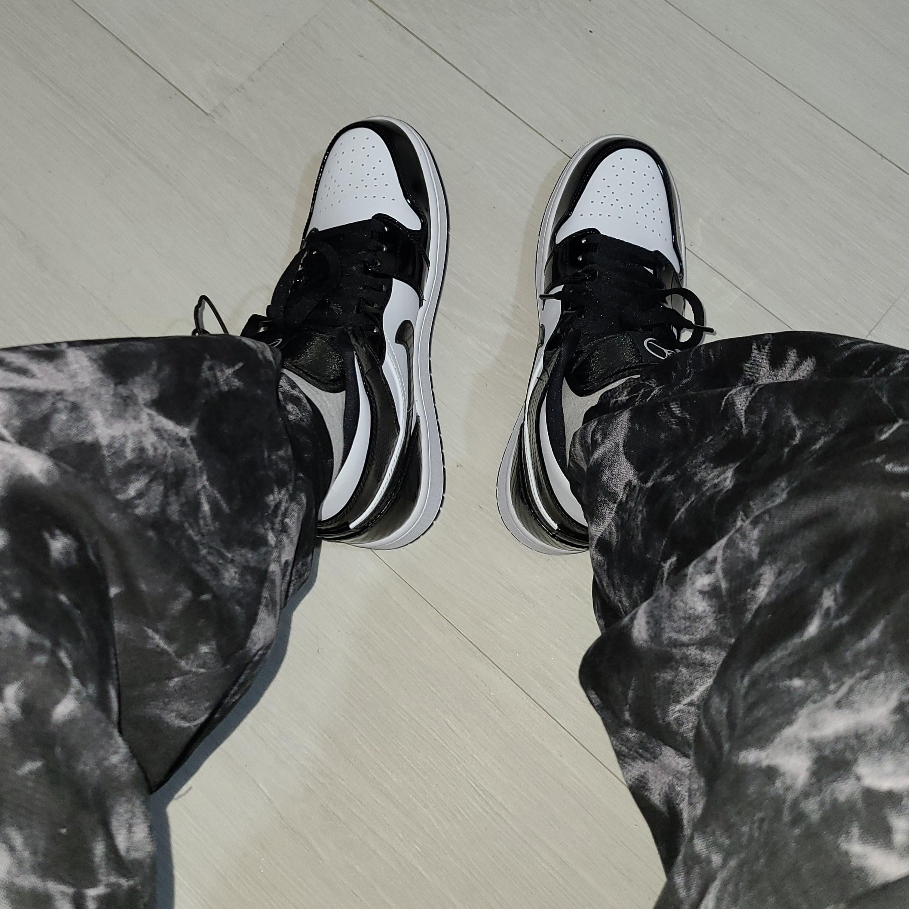 Jordan 1 Mid SE ASW Black 착용 스타일