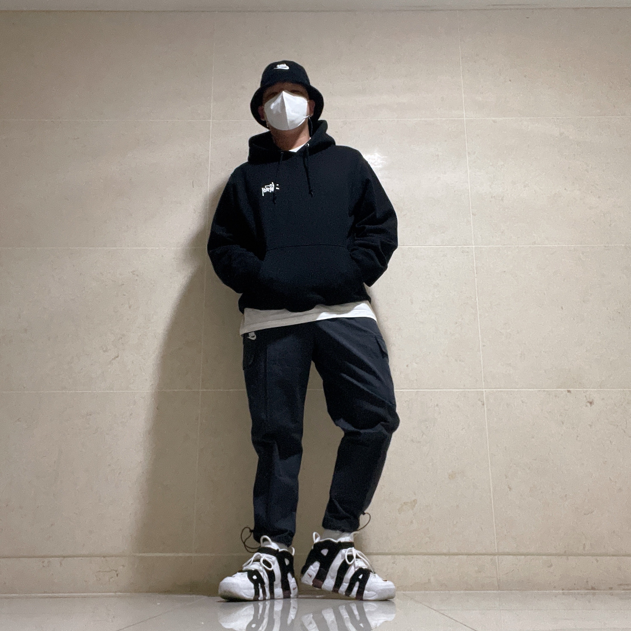 Nike Air More Uptempo Scottie Pippen, Nike Futura Corduroy Bucket Black 착용 스타일