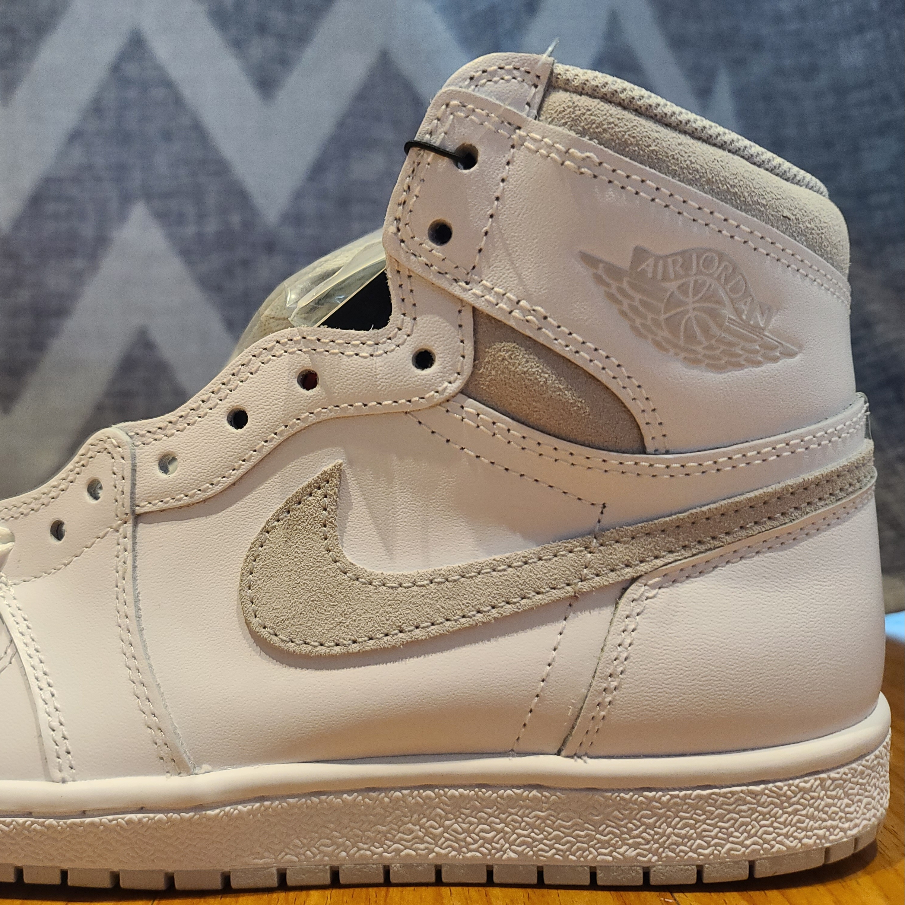 Jordan 1 High 85 Neutral Grey, Jordan 1 Low Gym Red White 착용 스타일 - 2
