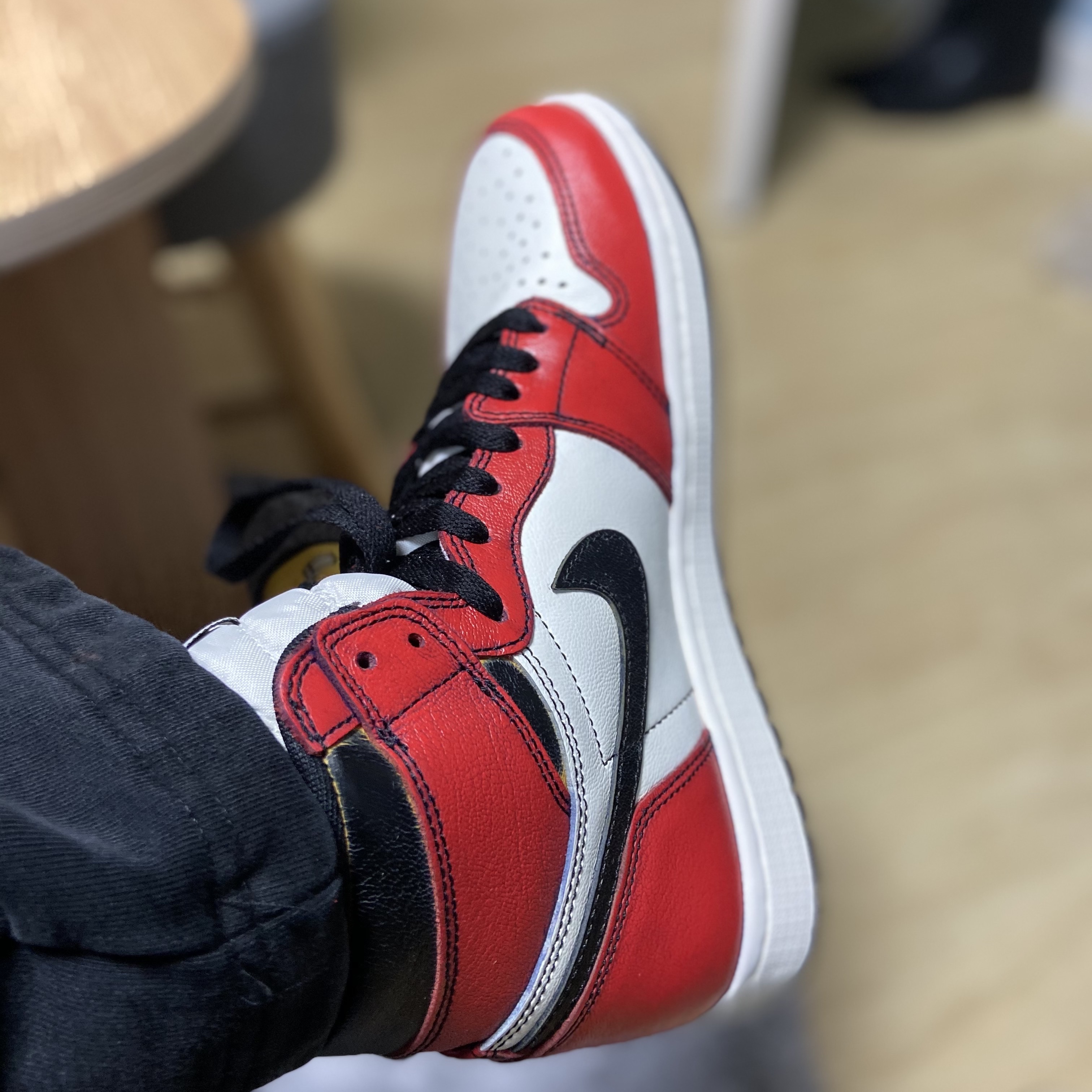 Jordan 1 Retro High OG Defiant SB LA to Chicago 착용 스타일 - 3