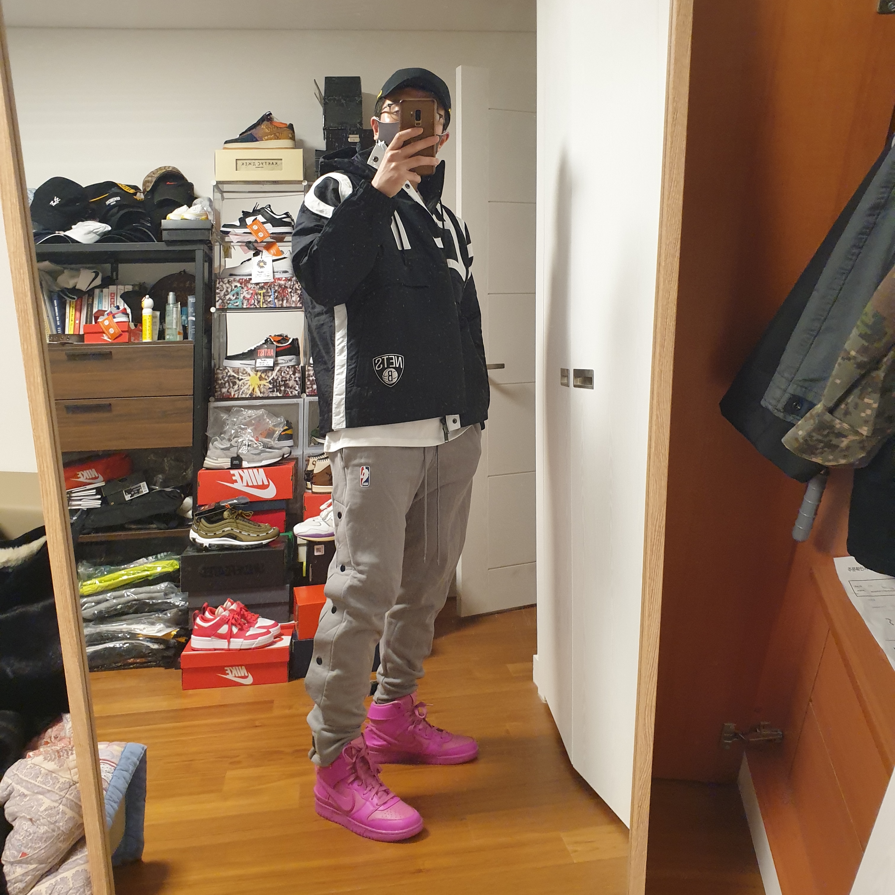 Nike x Ambush Dunk High Cosmic Fuchsia, (W) Nike x Ambush NBA Collection Nets Jacket - Asia 착용 스타일 - 1