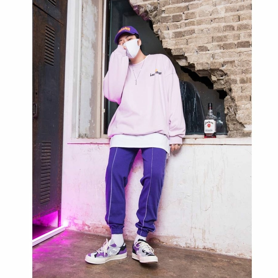 Converse x SNS One Star Purple Camo 착용 스타일 - 2