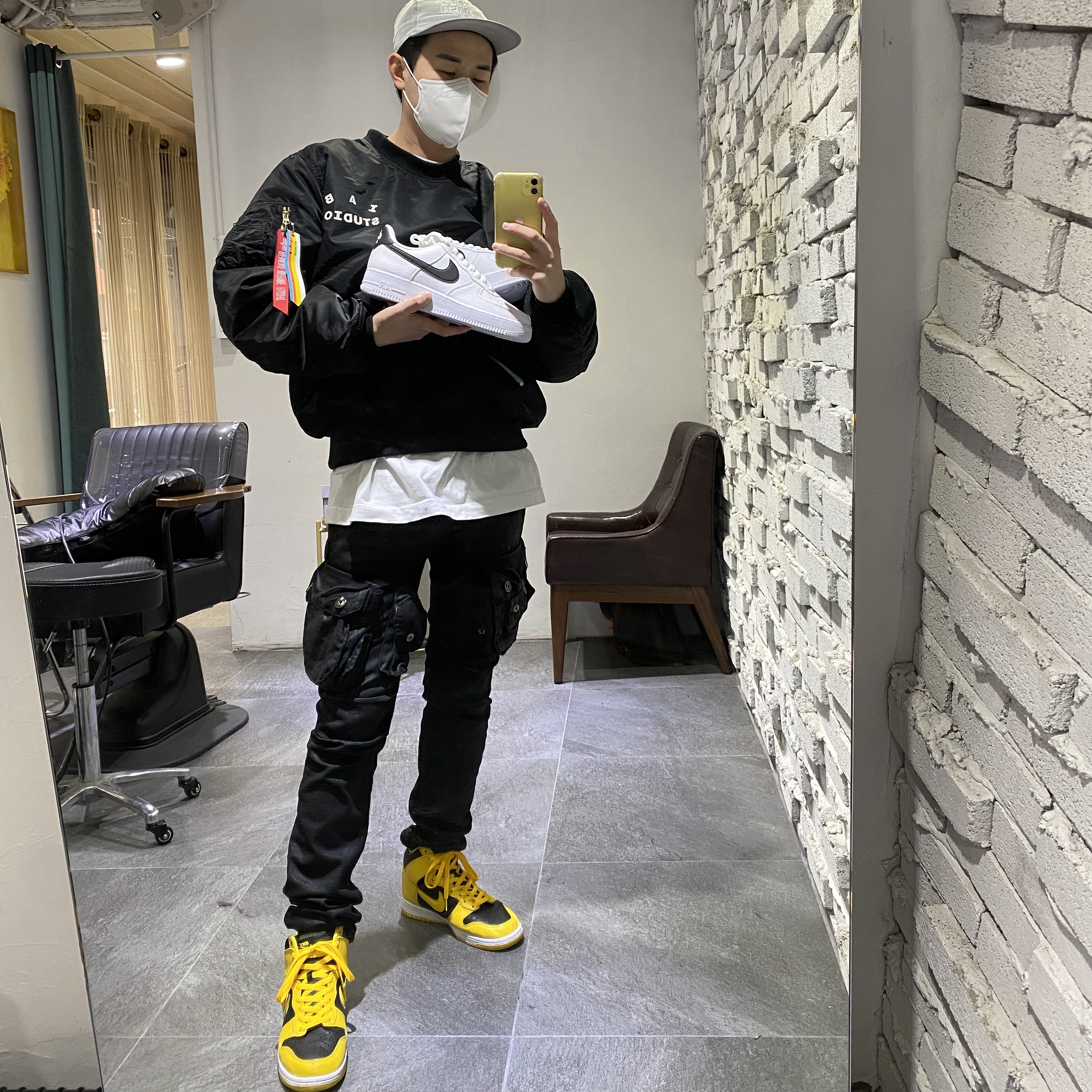 Nike Dunk High SP Varsity Maize 착용 스타일
