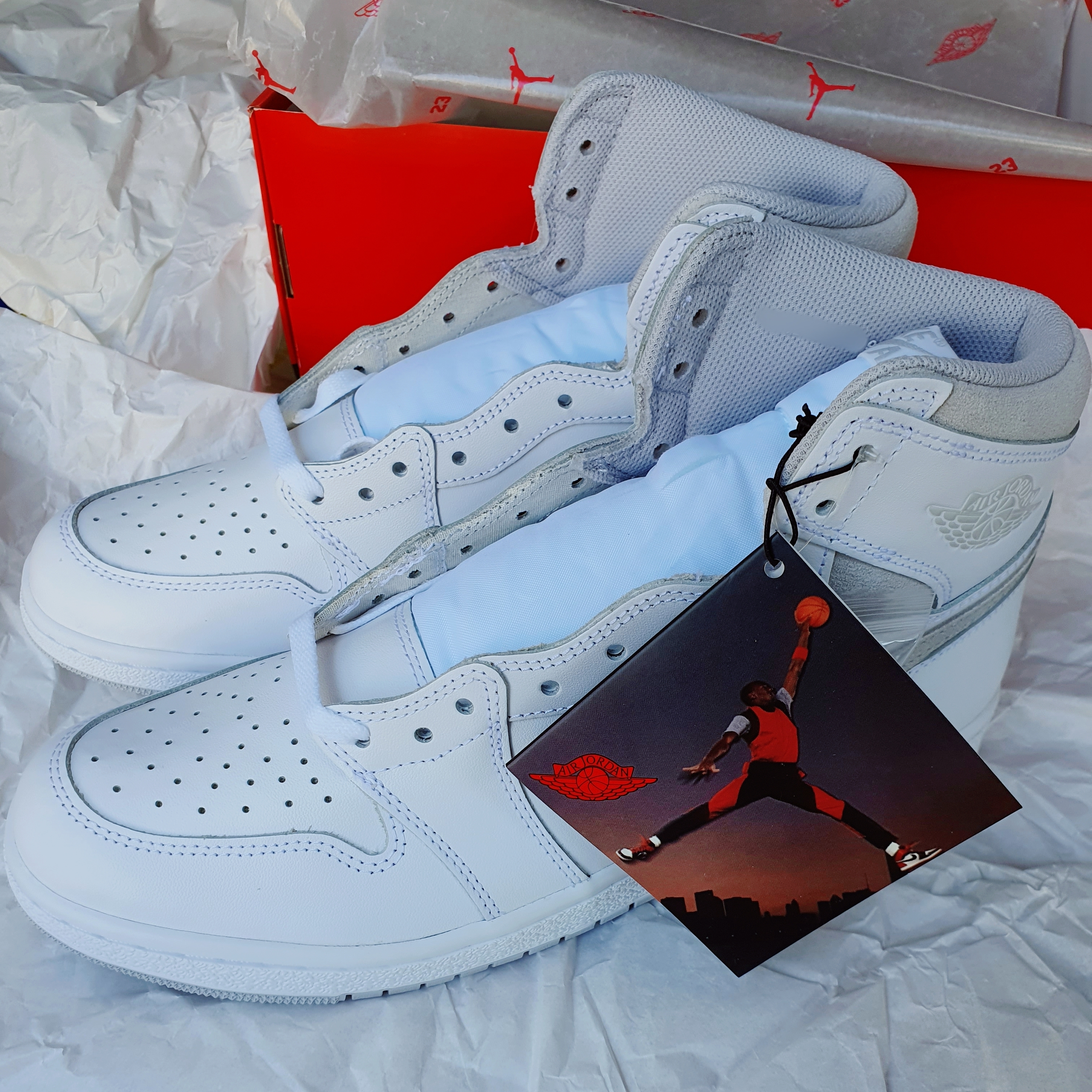Jordan 1 High 85 Neutral Grey 착용 스타일