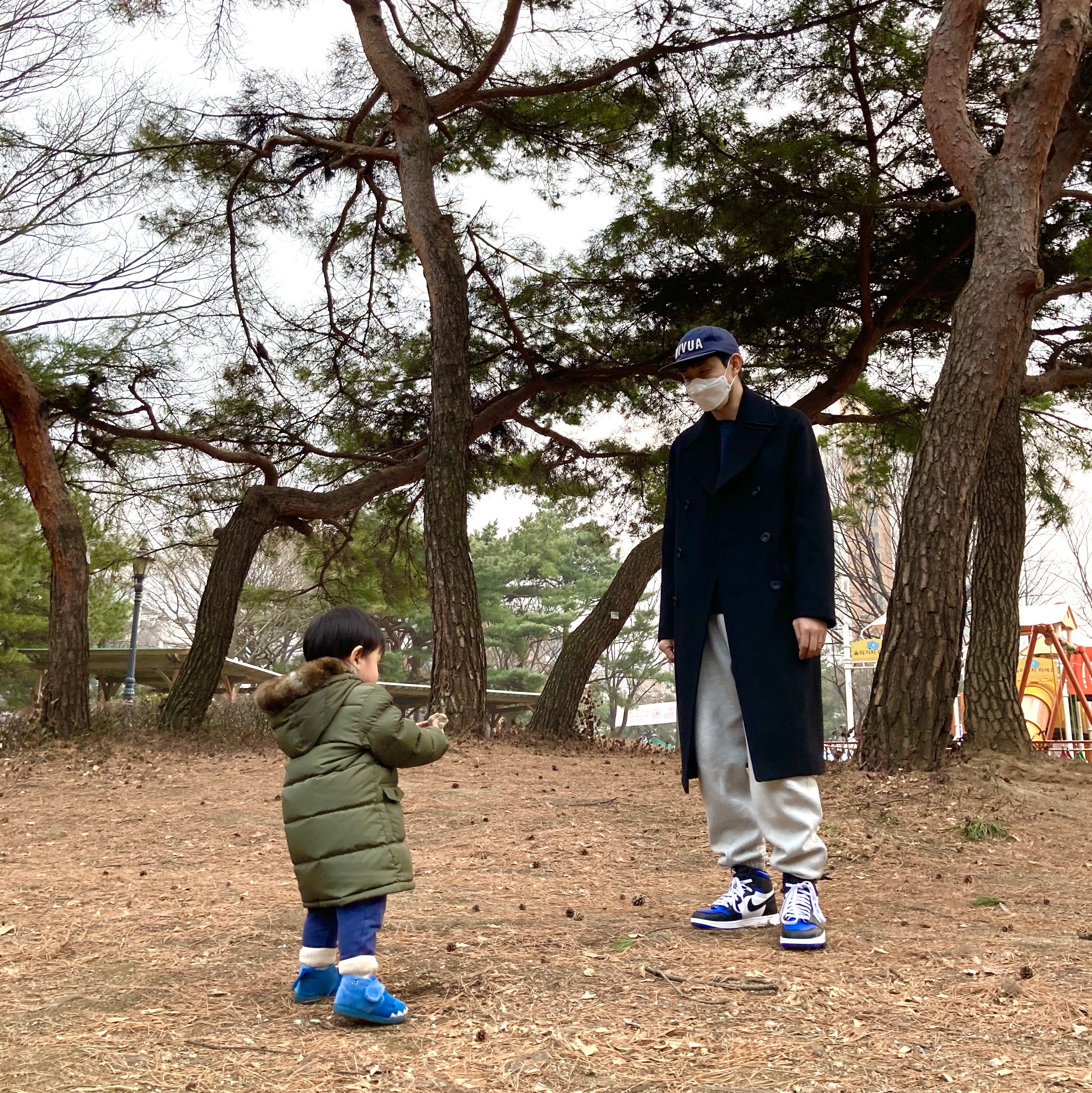 Jordan 1 Retro High OG Royal Toe 착용 스타일