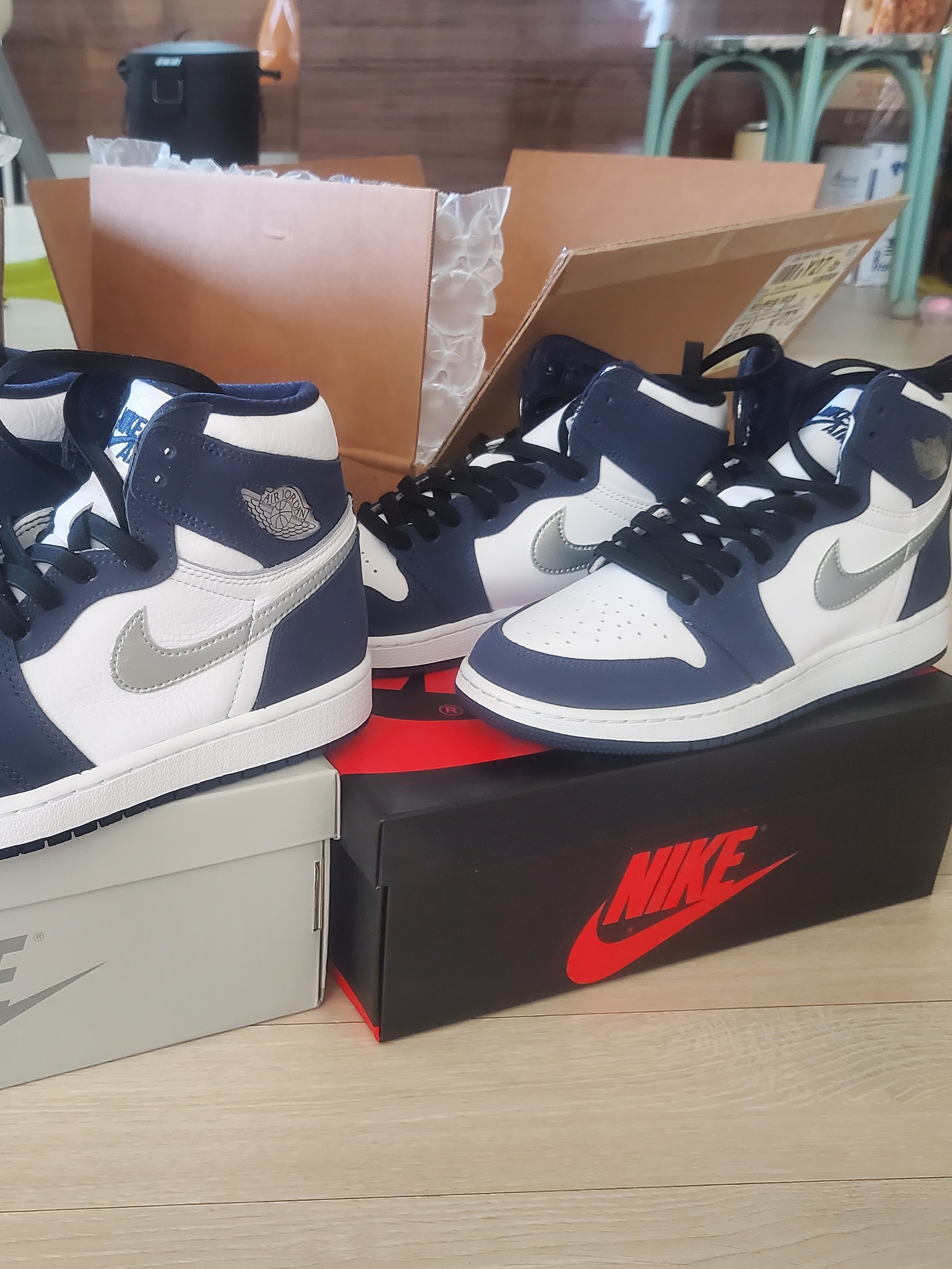 Jordan 1 Retro High OG CO.JP Midnight Navy, (GS) Jordan 1 Retro High OG CO.JP Midnight Navy 착용 스타일 - 3