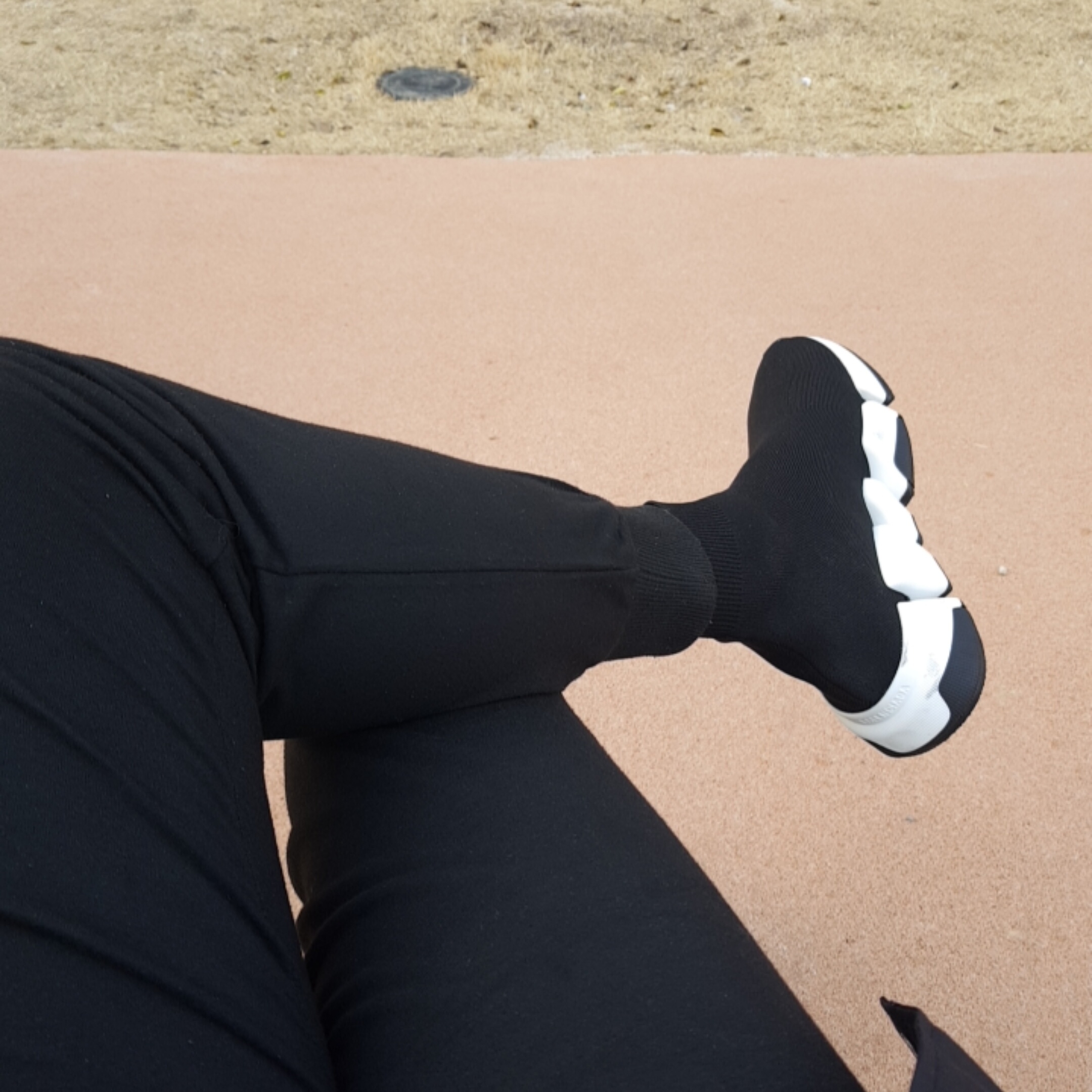 Balenciaga Speed 2.0 Trainer Black Knit White Sole 2020 착용 스타일