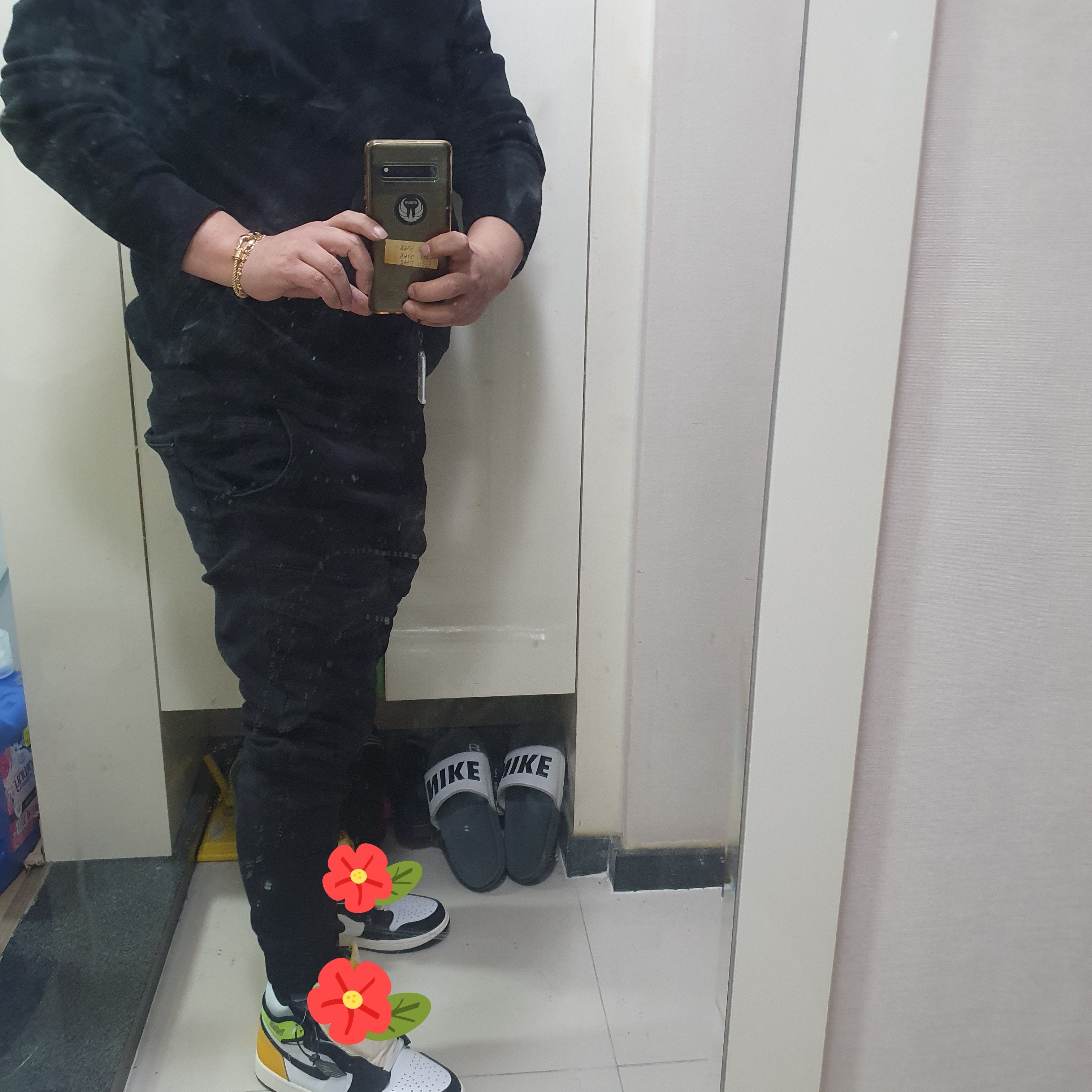 Jordan 1 Retro High OG Volt Gold 착용 스타일 - 1