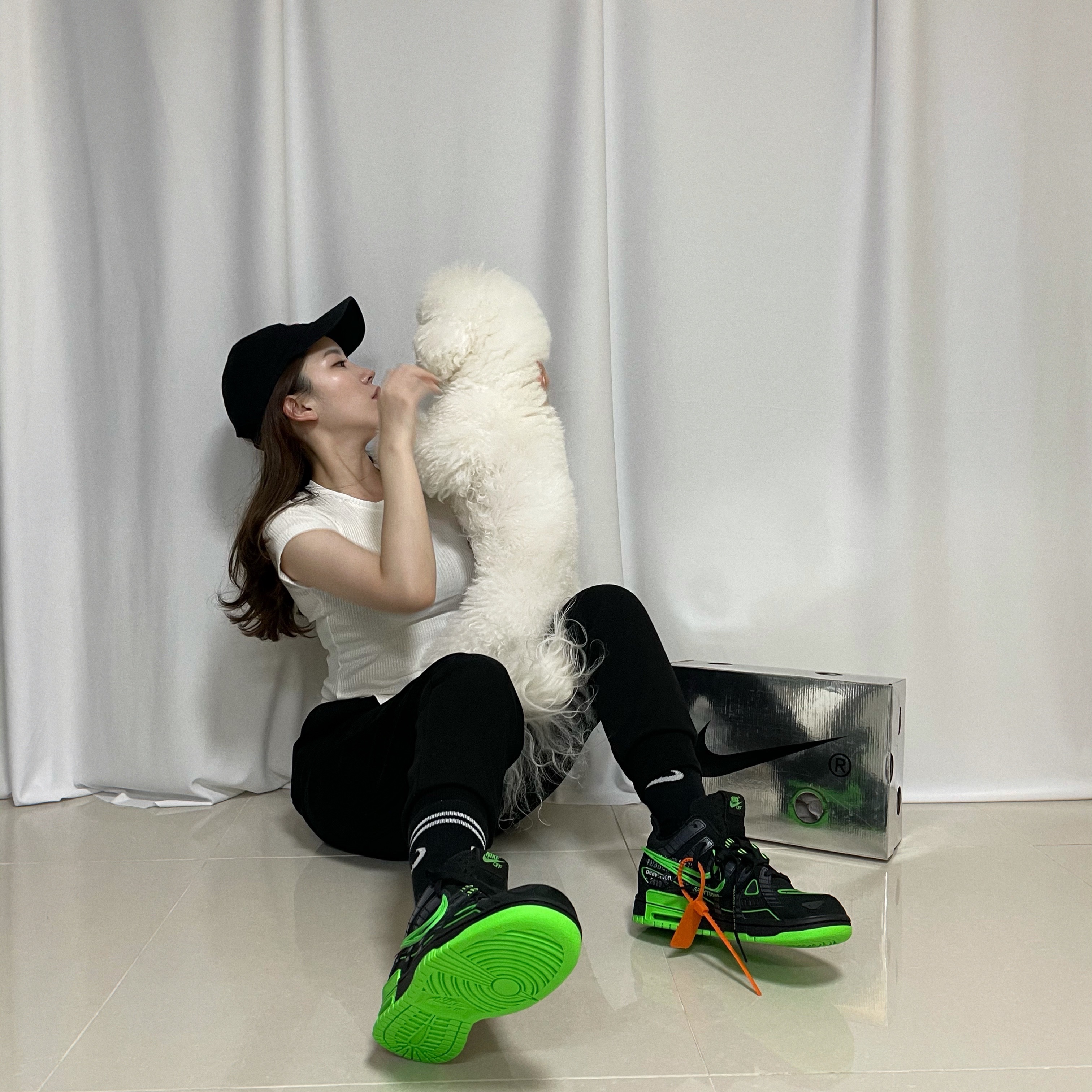 Nike x Off-White Air Rubber Dunk Green Strike 착용 스타일