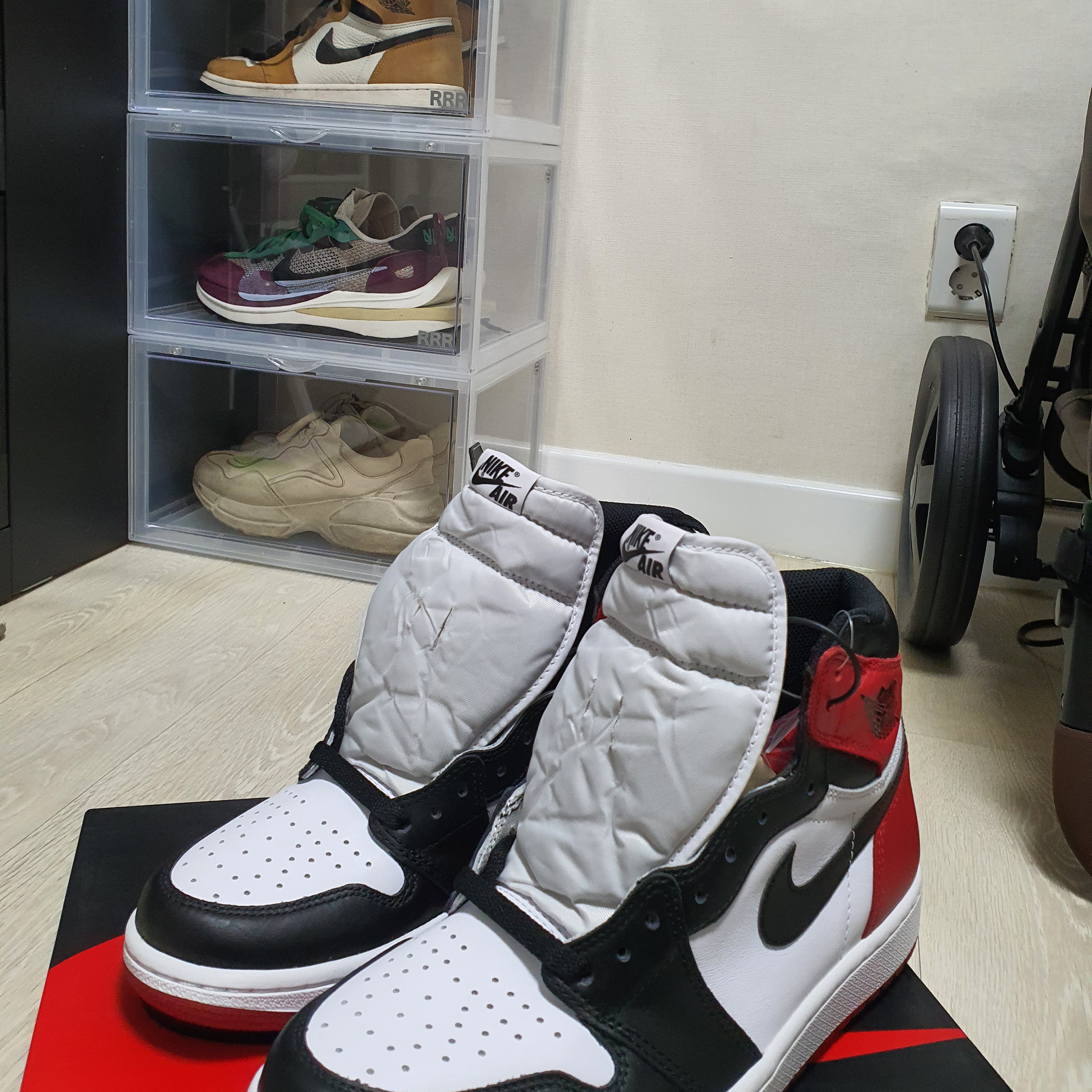 Jordan 1 Retro High OG Black Toe 2016 착용 스타일 - 2