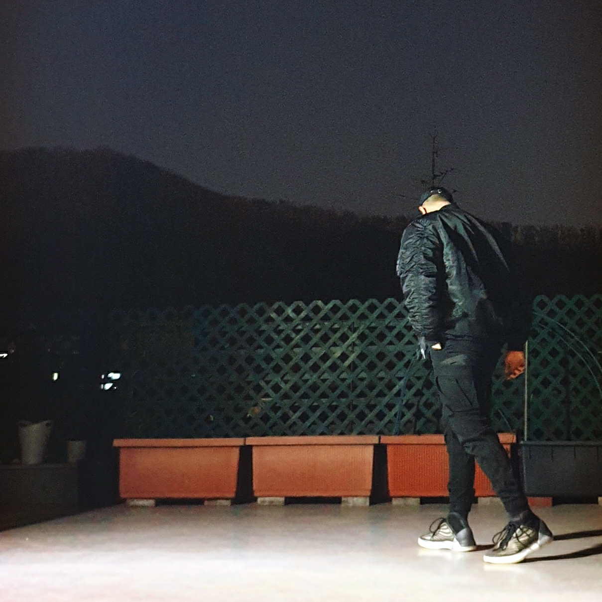 Adidas Yeezy QNTM Barium 착용 스타일 - 2