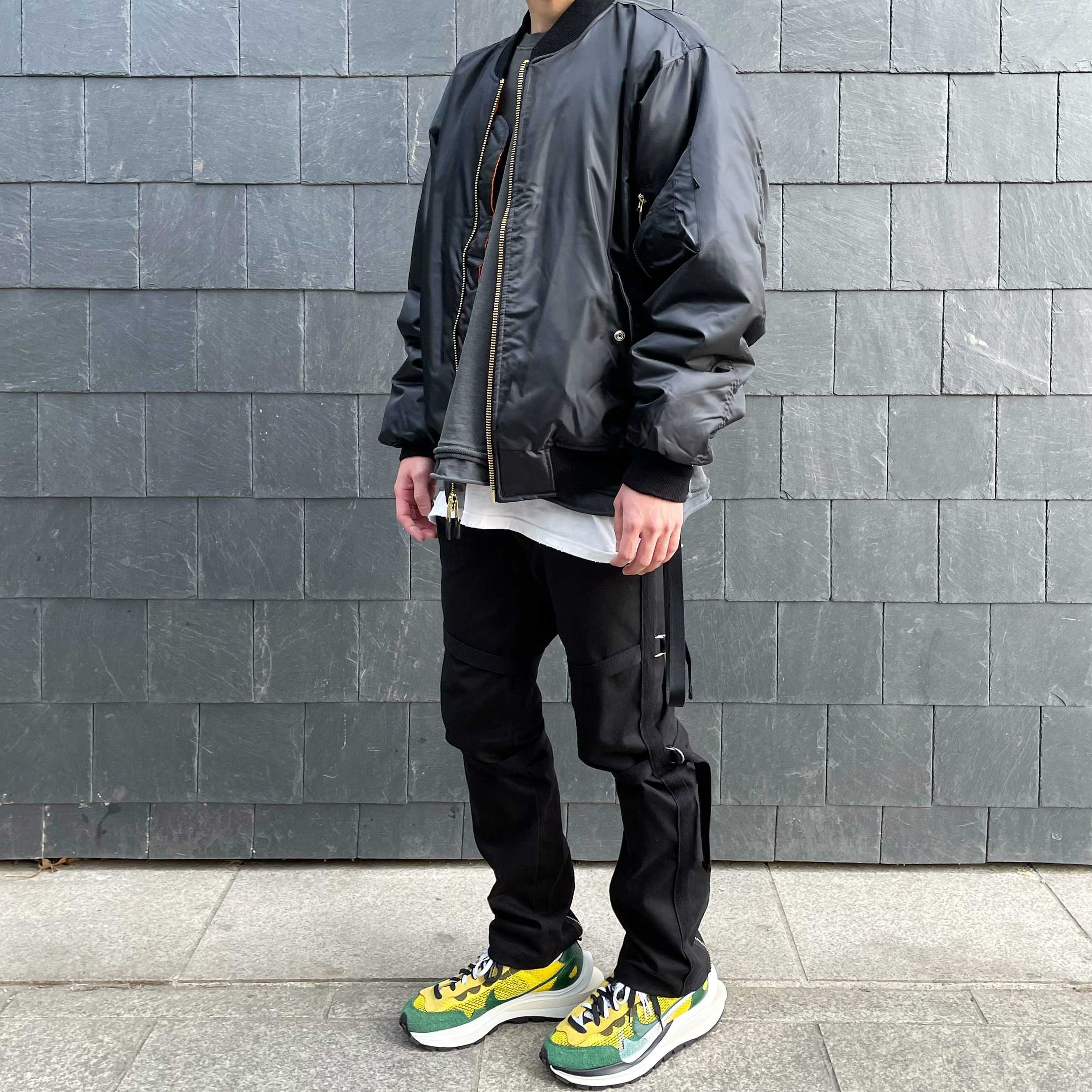 Nike x Sacai VaporWaffle Tour Yellow & Gorge Green Sail 착용 스타일