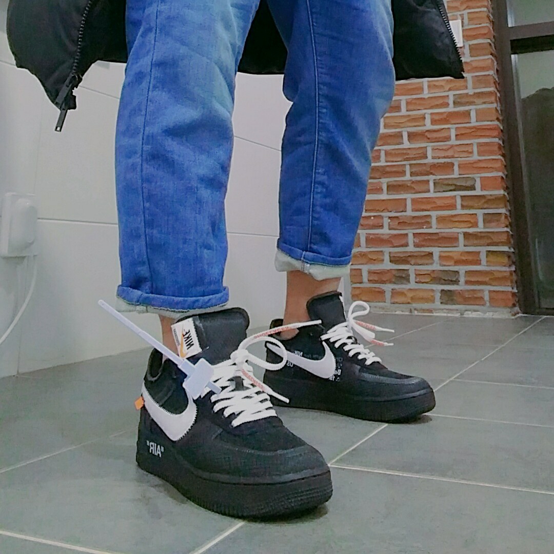 Nike x Off-White Air Force 1 Low Black White 착용 스타일