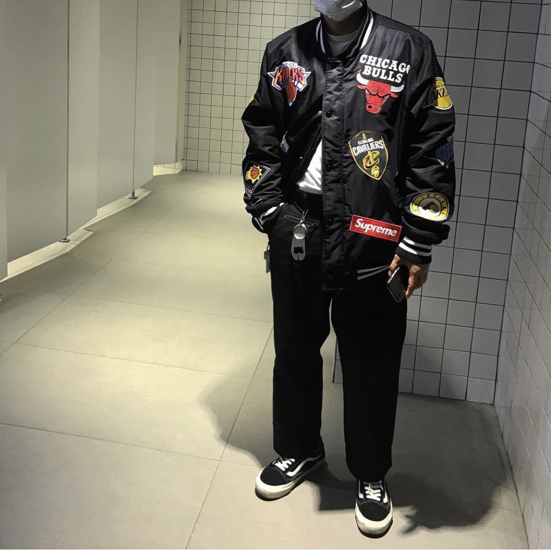 Vans Vault OG Old Skool LX Black, Supreme x Nike NBA Teams Warm-Up Jacket Black - 18SS 착용 스타일 - 1