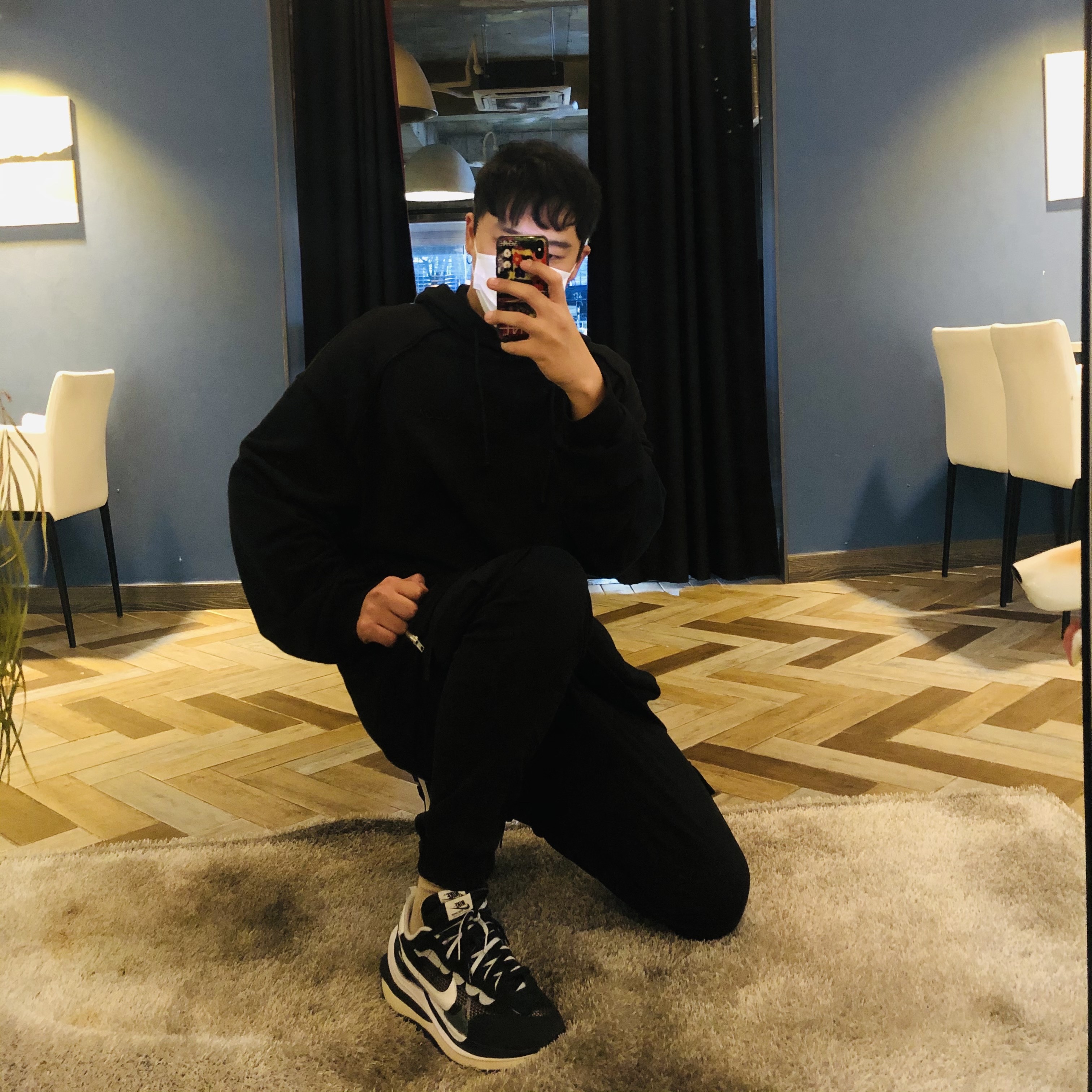 Nike x Sacai VaporWaffle Black White 착용 스타일
