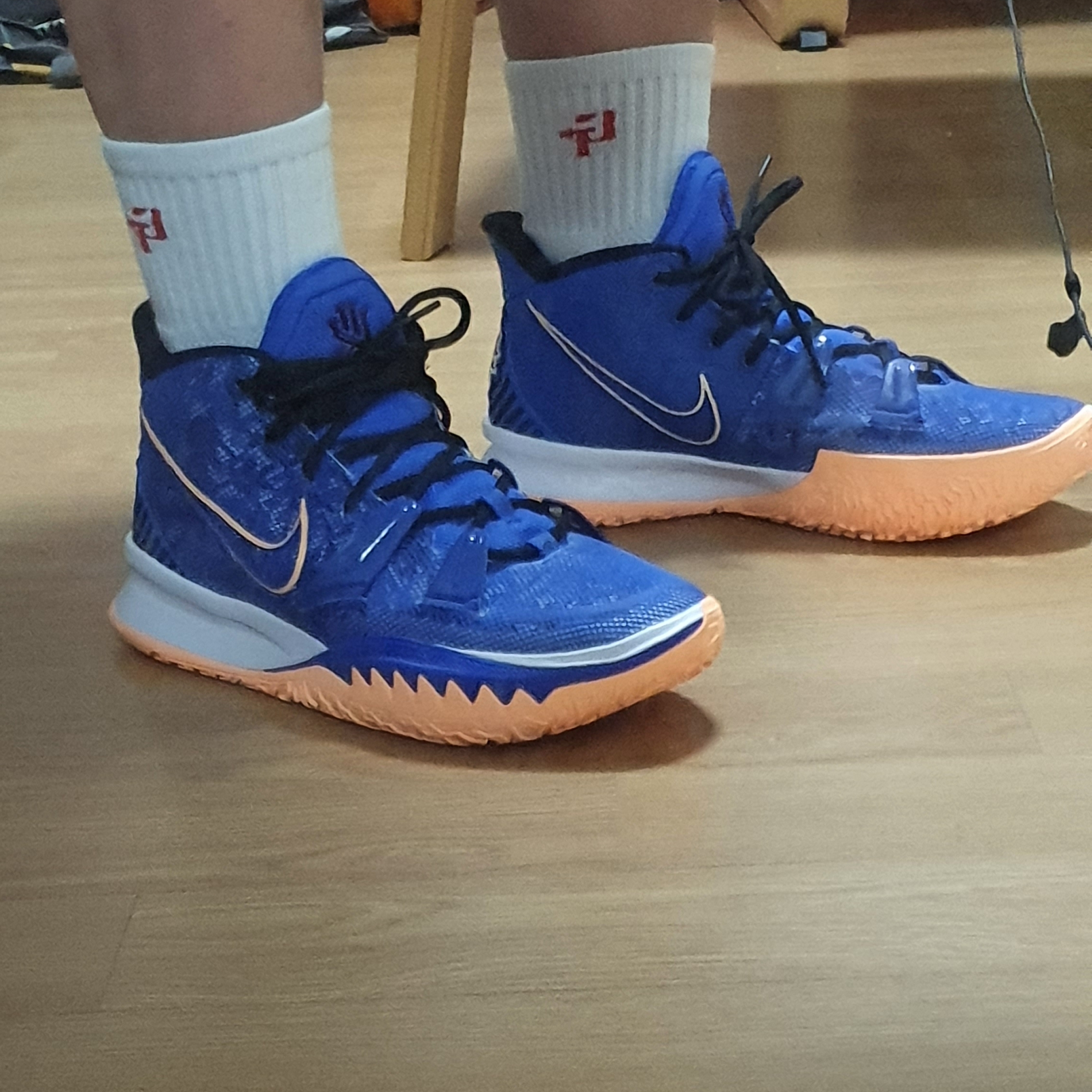 Nike Kyrie 7 EP Expressions 착용 스타일 - 2