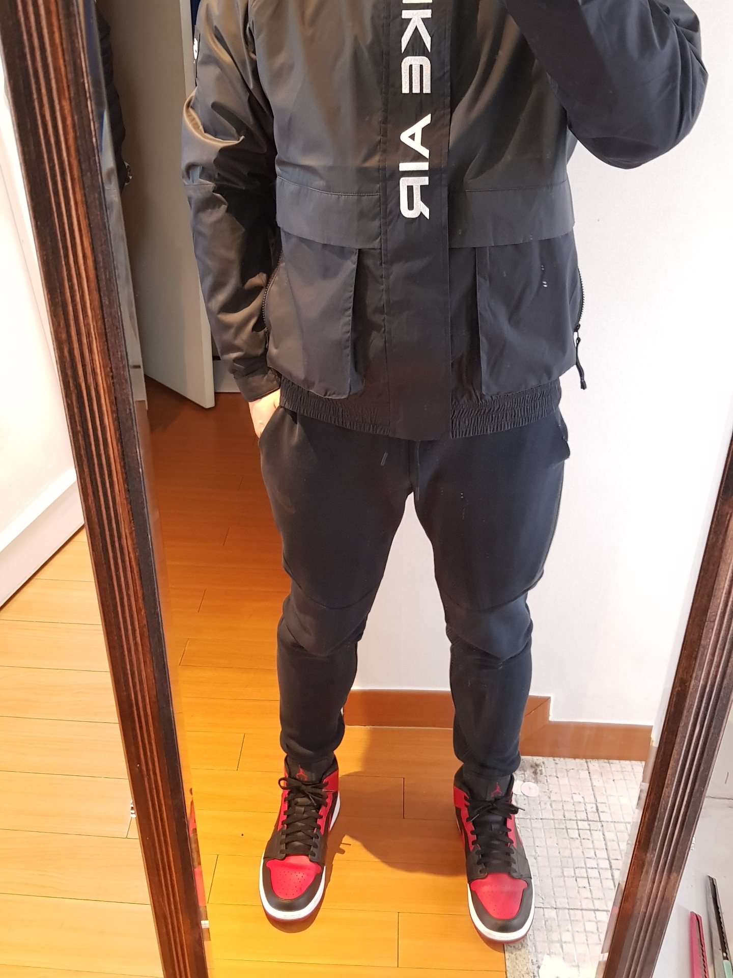Jordan 1 Mid Bred Banned 2020 착용 스타일