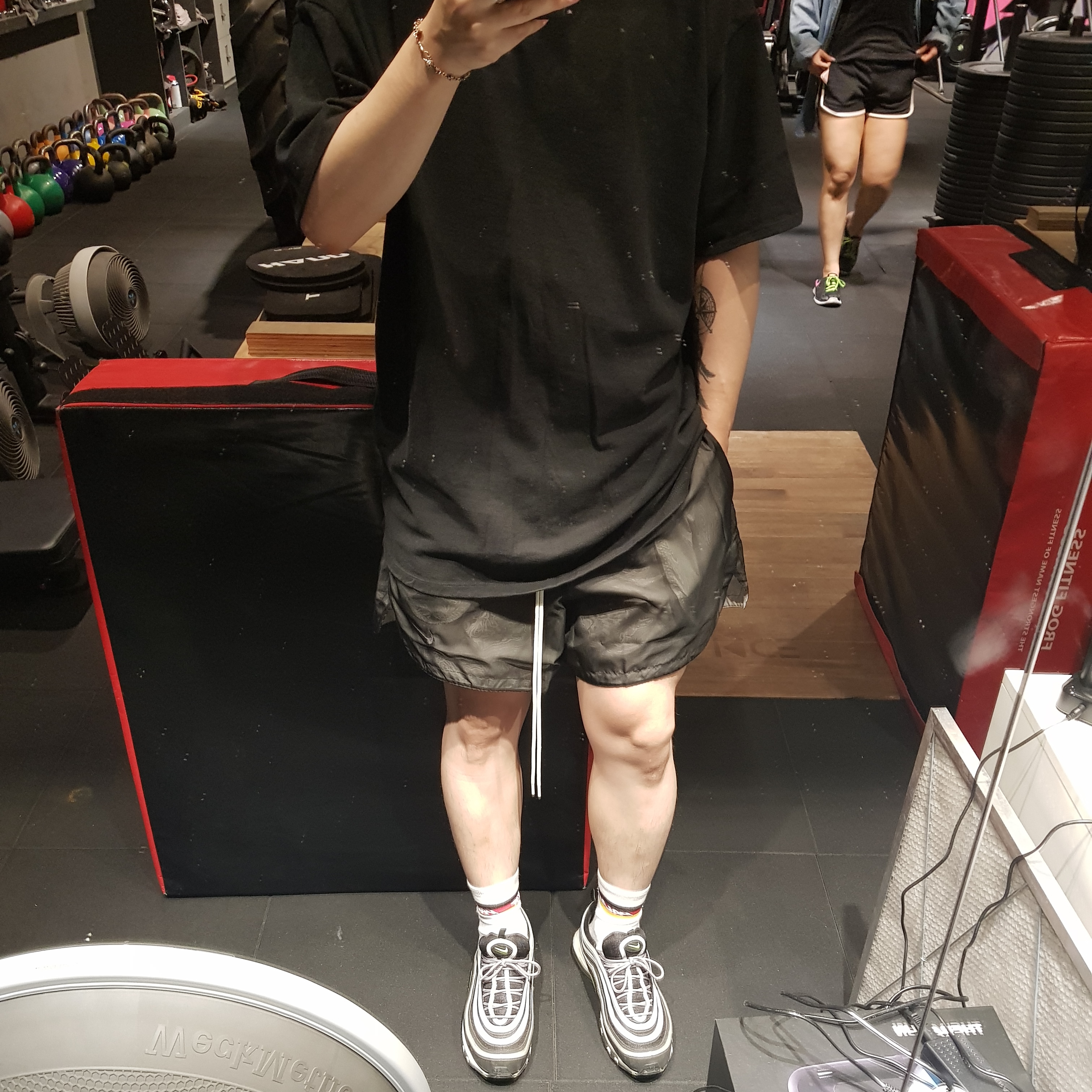 Nike Air Max 97 OG Black Volt Asia 착용 스타일