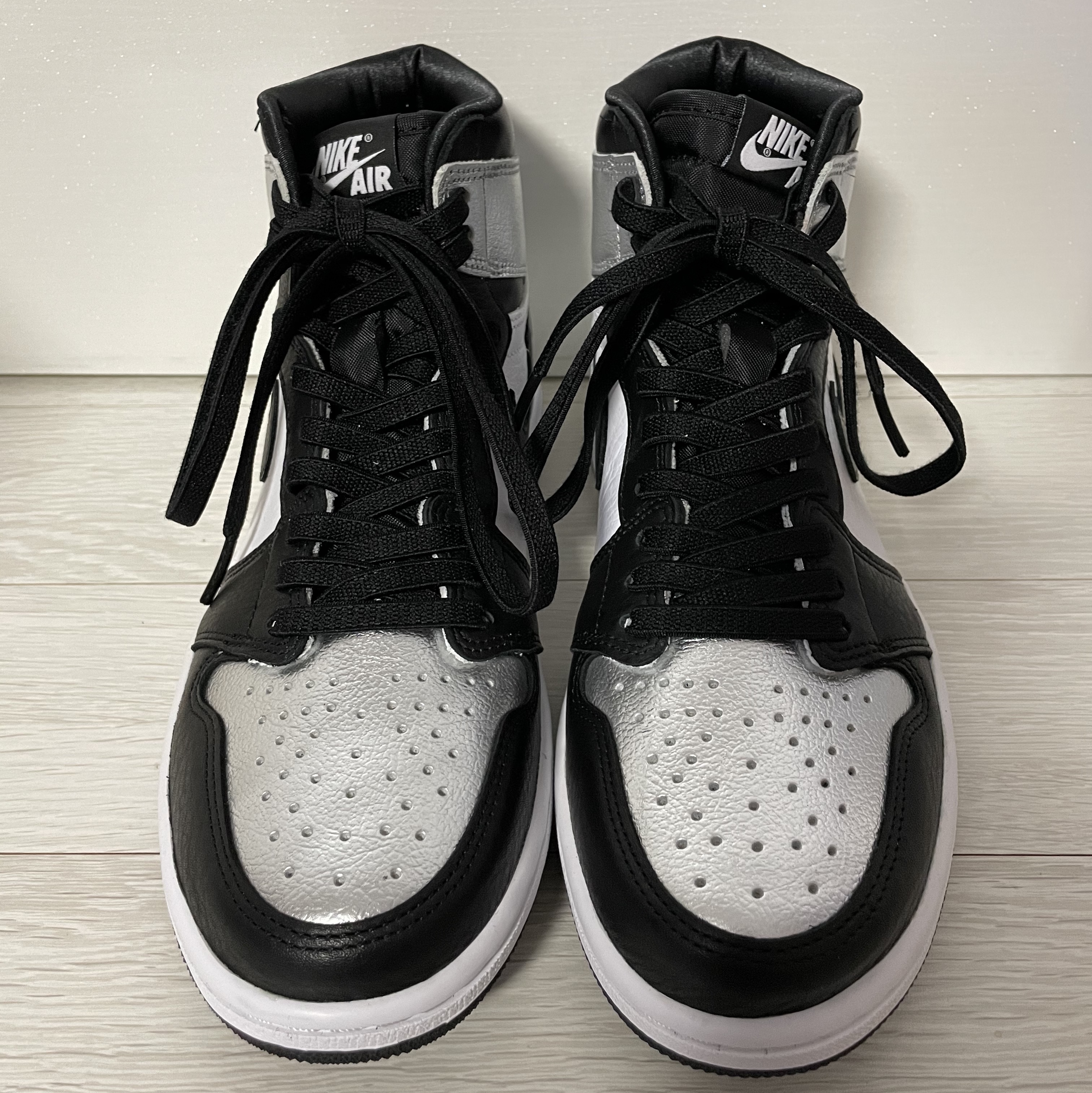 (W) Jordan 1 Retro High OG Silver Toe 착용 스타일 - 3