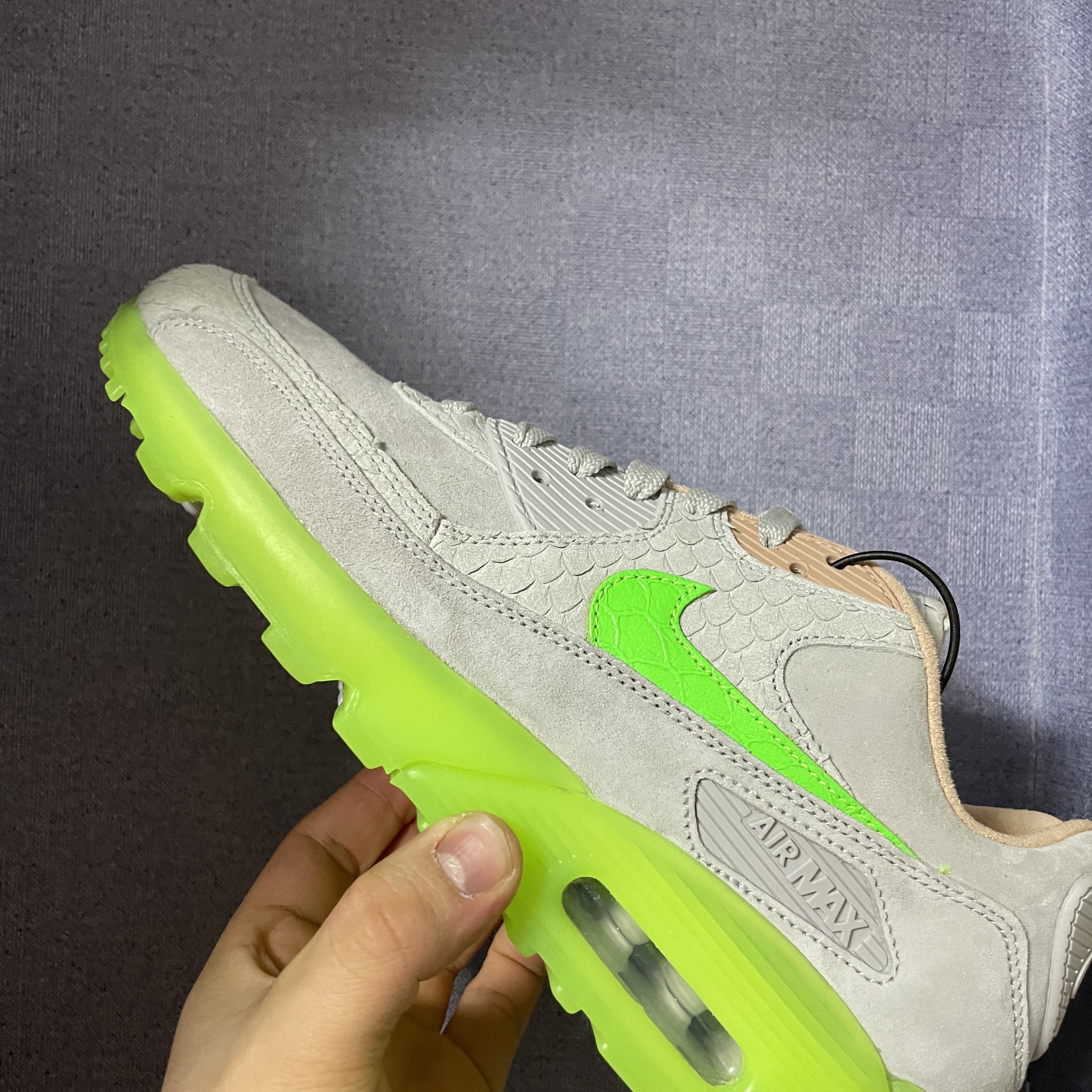 Nike Air Max 90 New Species 착용 스타일 - 1