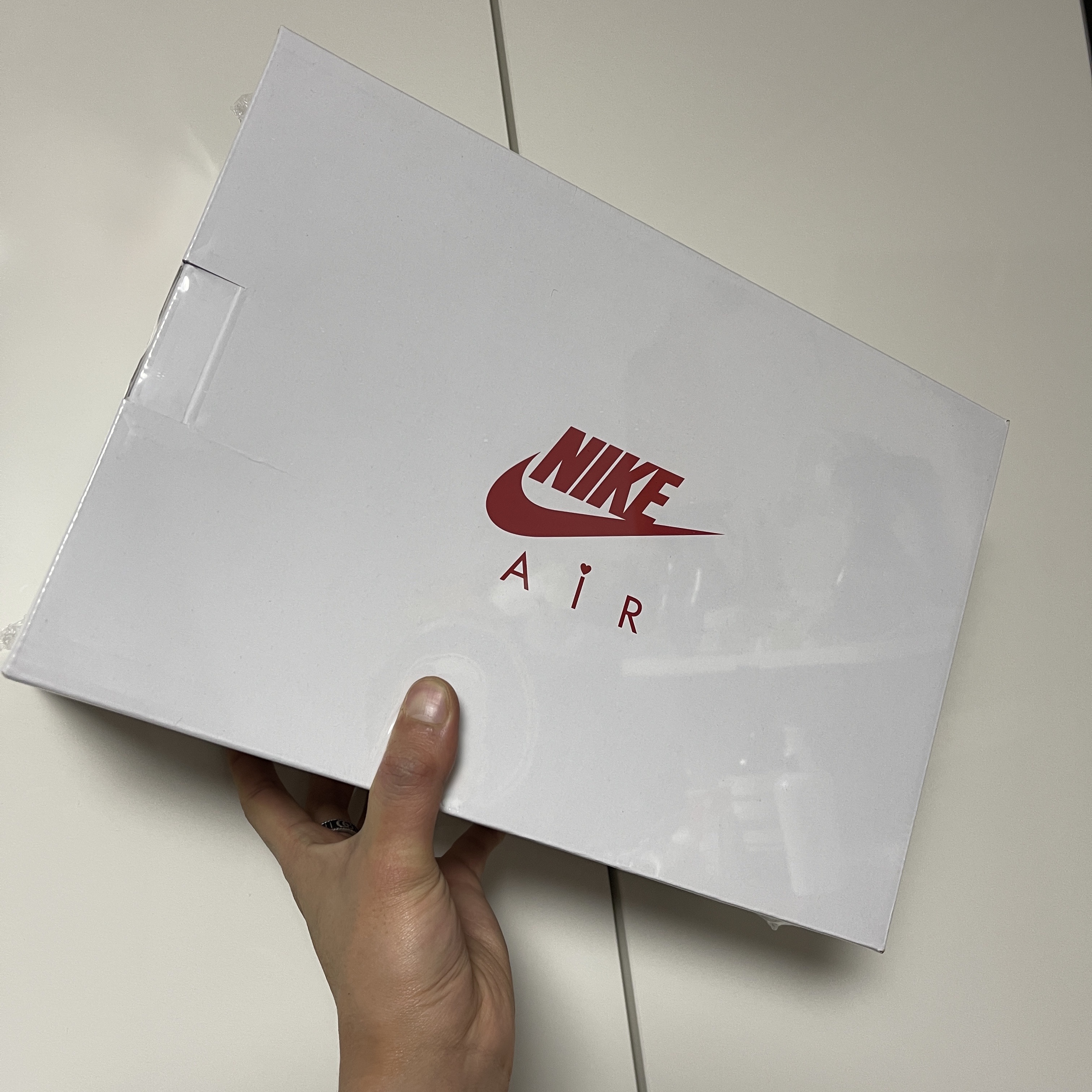 Nike Air Force 1 '07 QS Valentine's Day 착용 스타일