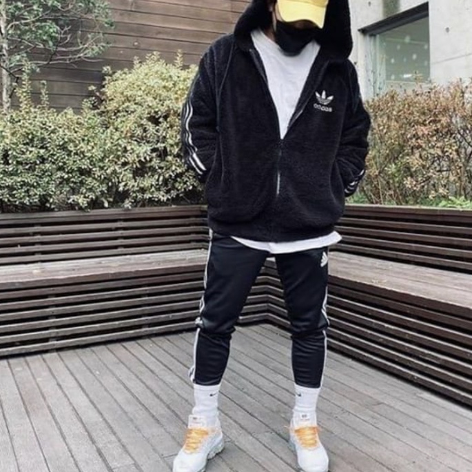 Nike x Off-White Air VaporMax V2 White 착용 스타일