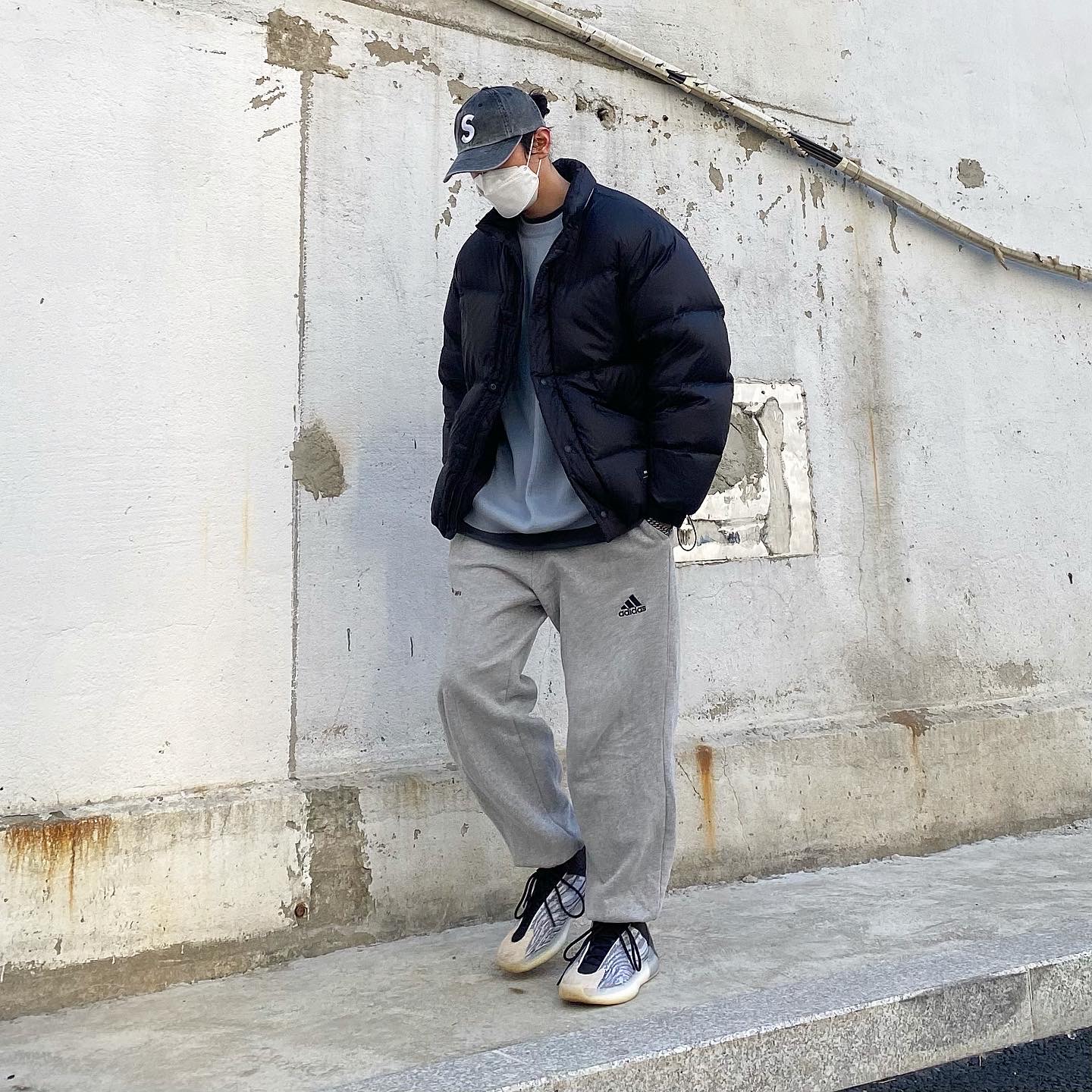 Adidas Yeezy QNTM Lifestyle 착용 스타일 - 1