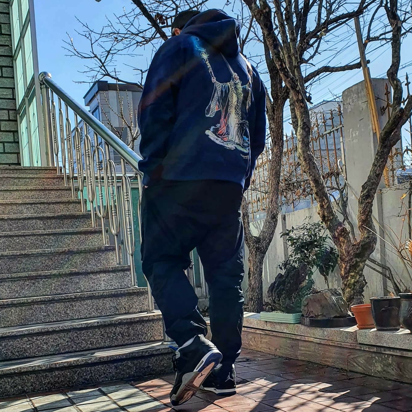 Jordan 4 Retro Motorsports Alternate 착용 스타일