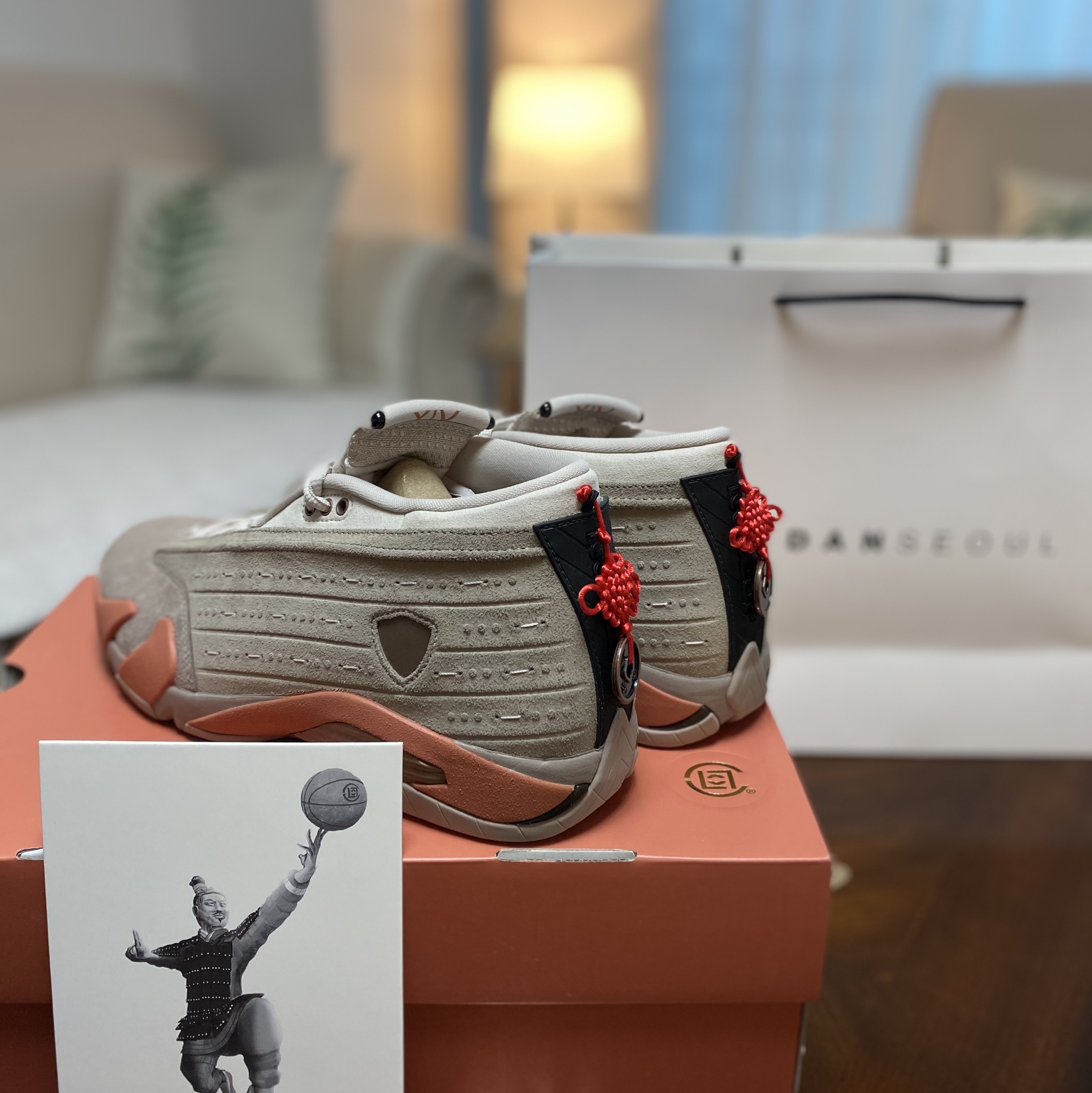 Jordan 14 x Clot Retro Low Terracotta 착용 스타일 - 1