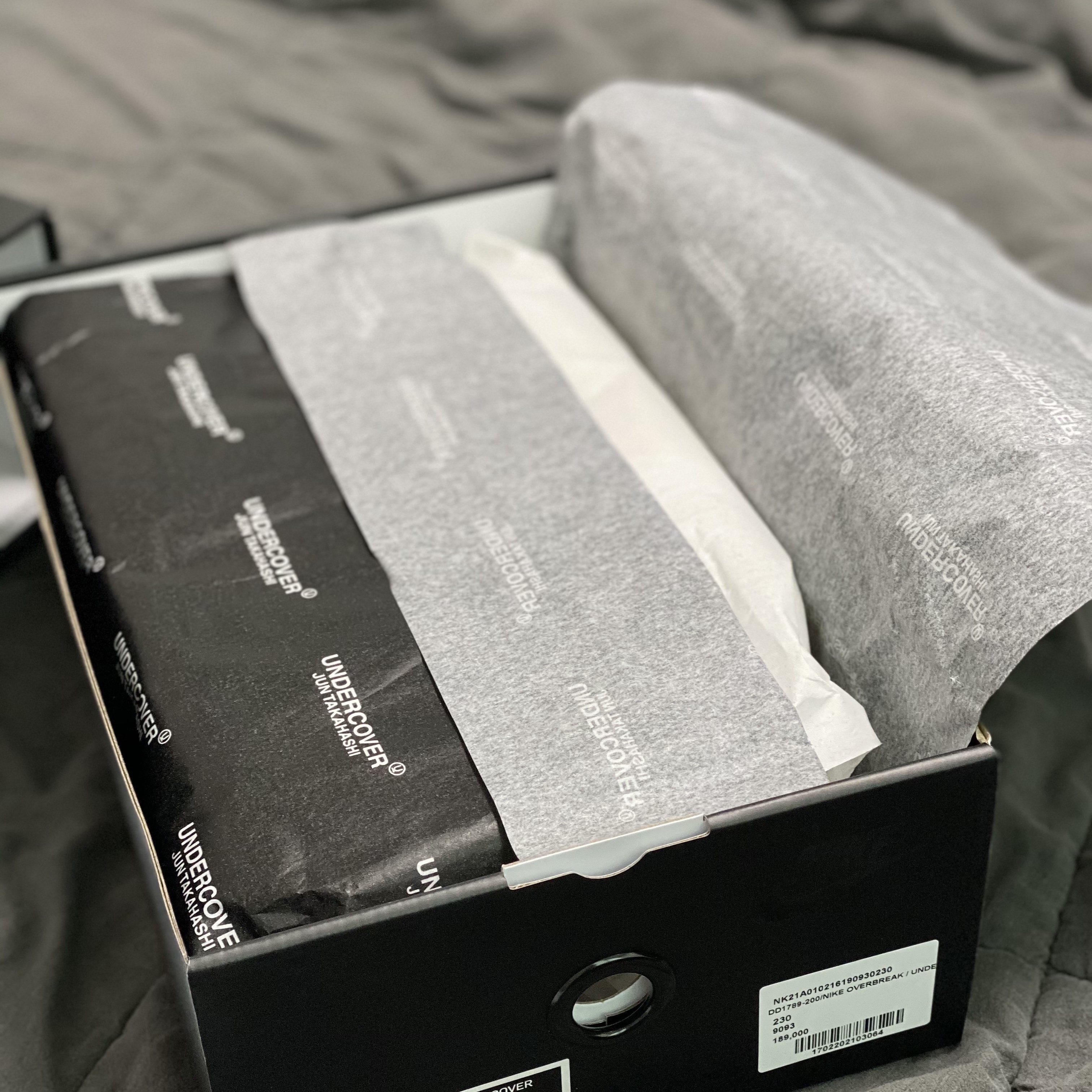 Nike x Undercover Overbreak SP Overcast 착용 스타일 - 2