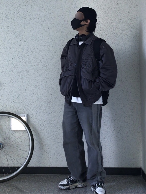 Maison Margiela Fusion Low Top Sneakers Black White Red 착용 스타일 - 3