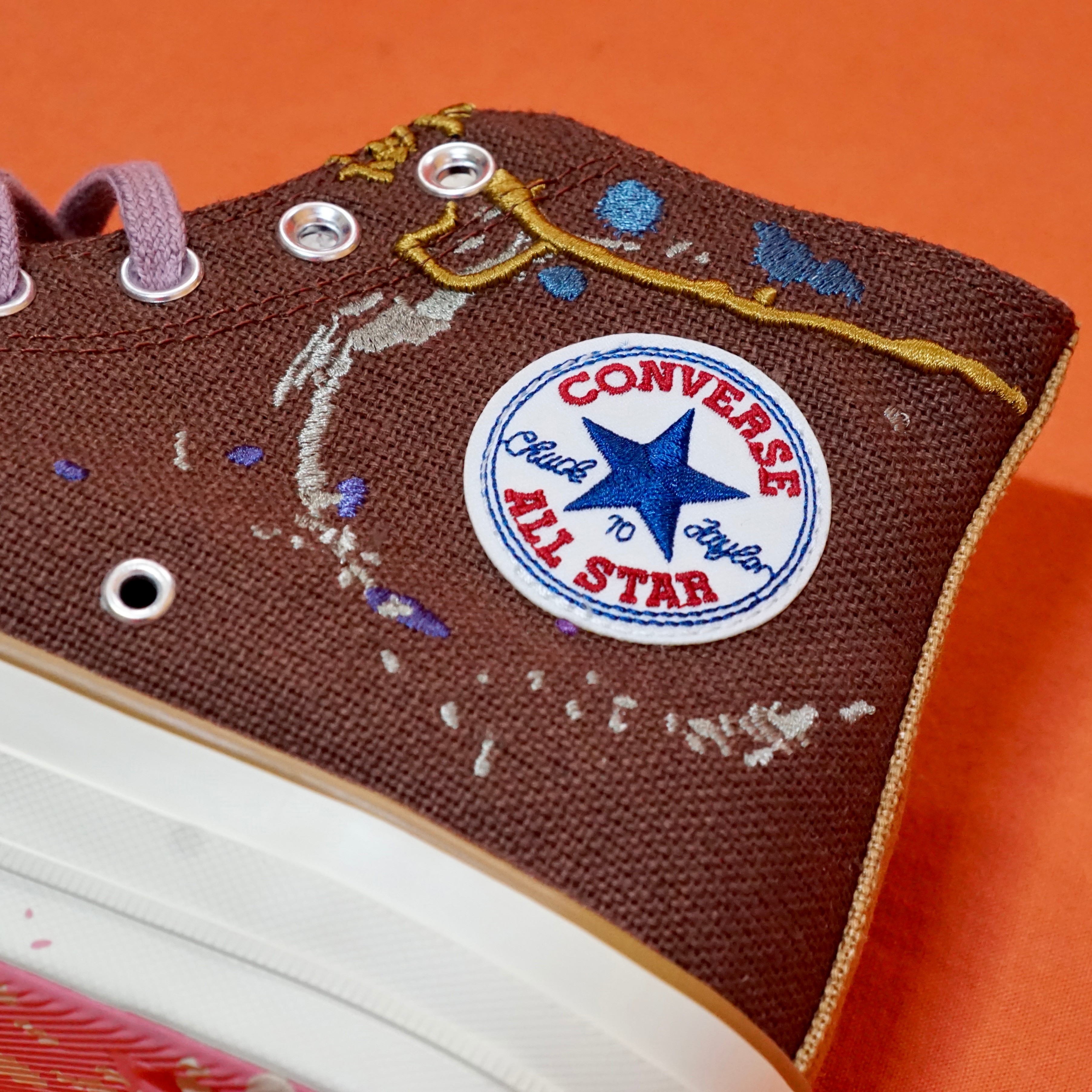 Converse x Bandulu Chuck 70 High Cappuccino 착용 스타일 - 2