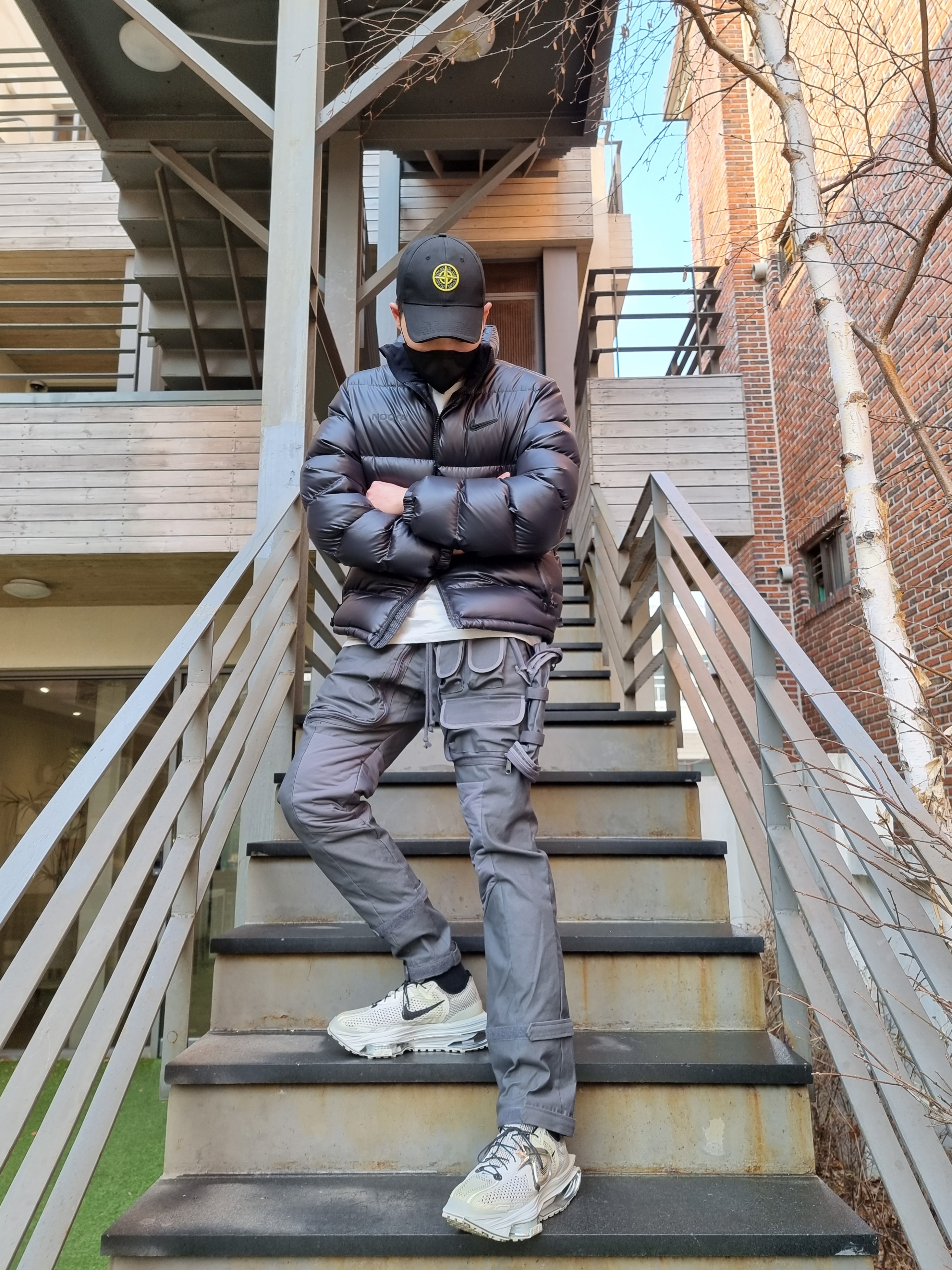 Nike x Drake Nocta Puffer Jacket Black - US/EU, Nike x Matthew M Williams Zoom 004 Stone 착용 스타일 - 2