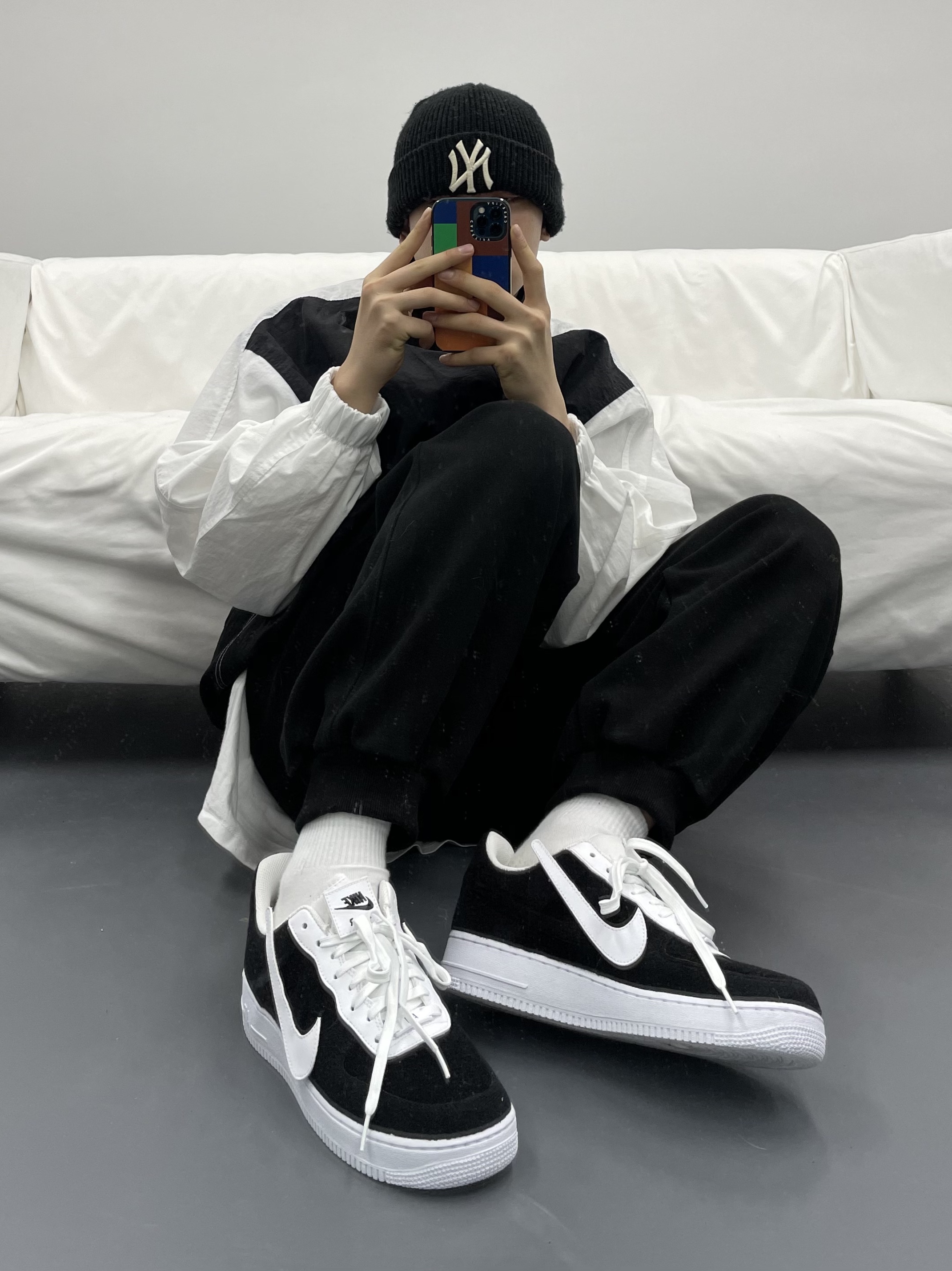 Nike Air Force 1/1 Cosmic Clay 착용 스타일